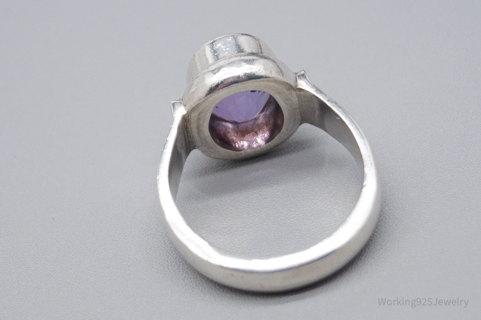 Vintage Amethyst Modernist Sterling Silver Ring - Size 9.5