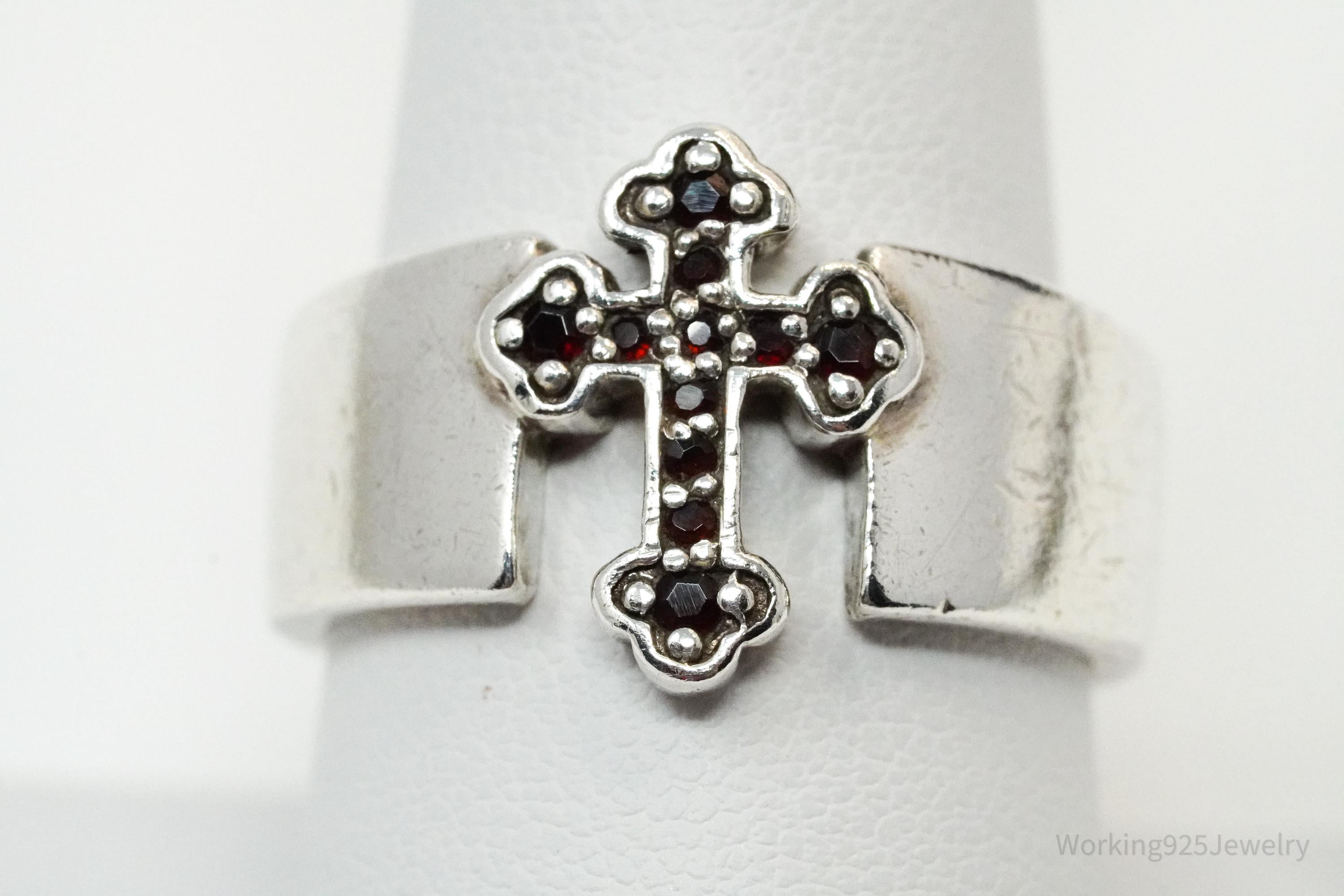 Vintage Garnet Cross Sterling Silver Ring - Size 9