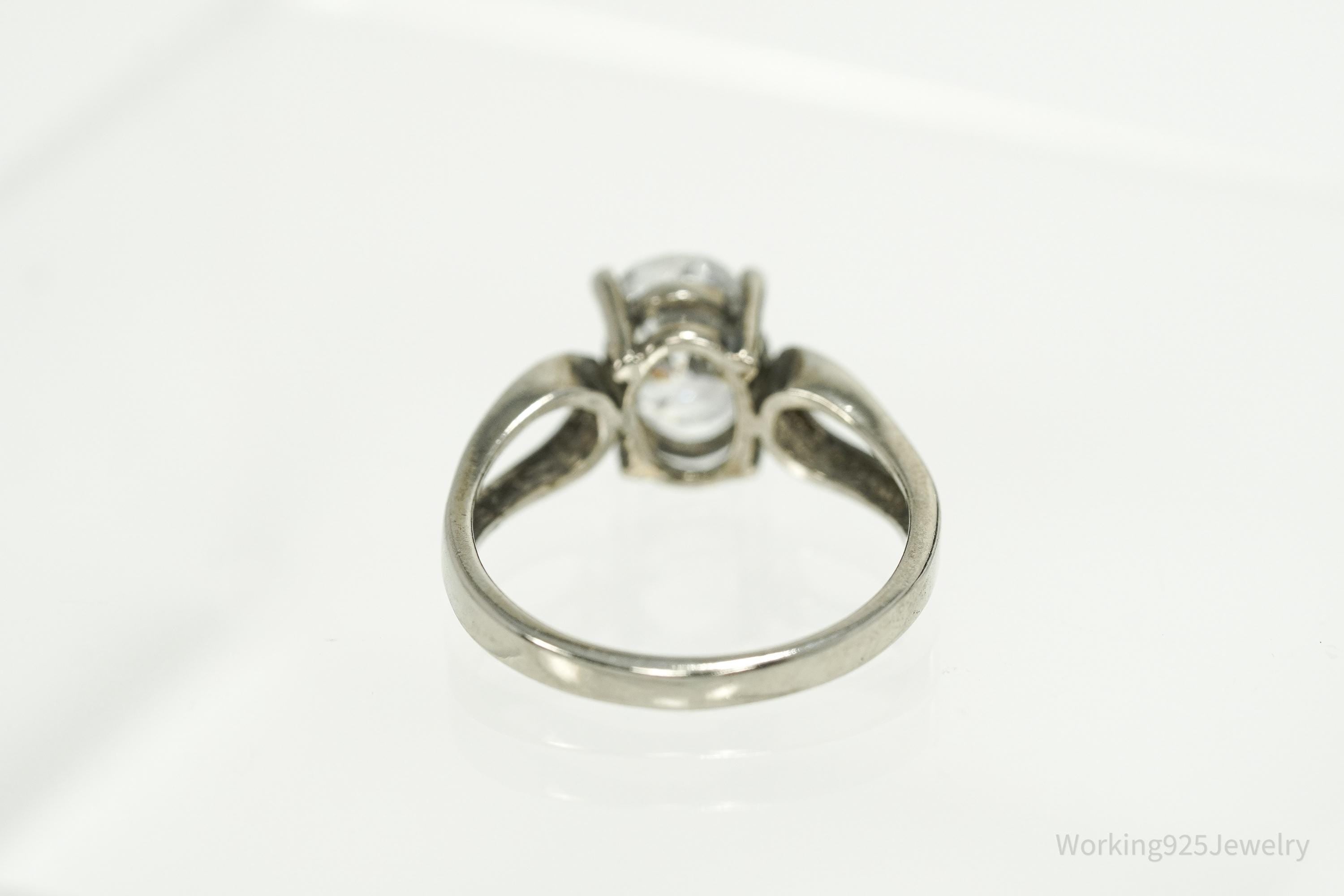 Vintage Cubic Zirconia Sterling Silver Ring - Size 5.75