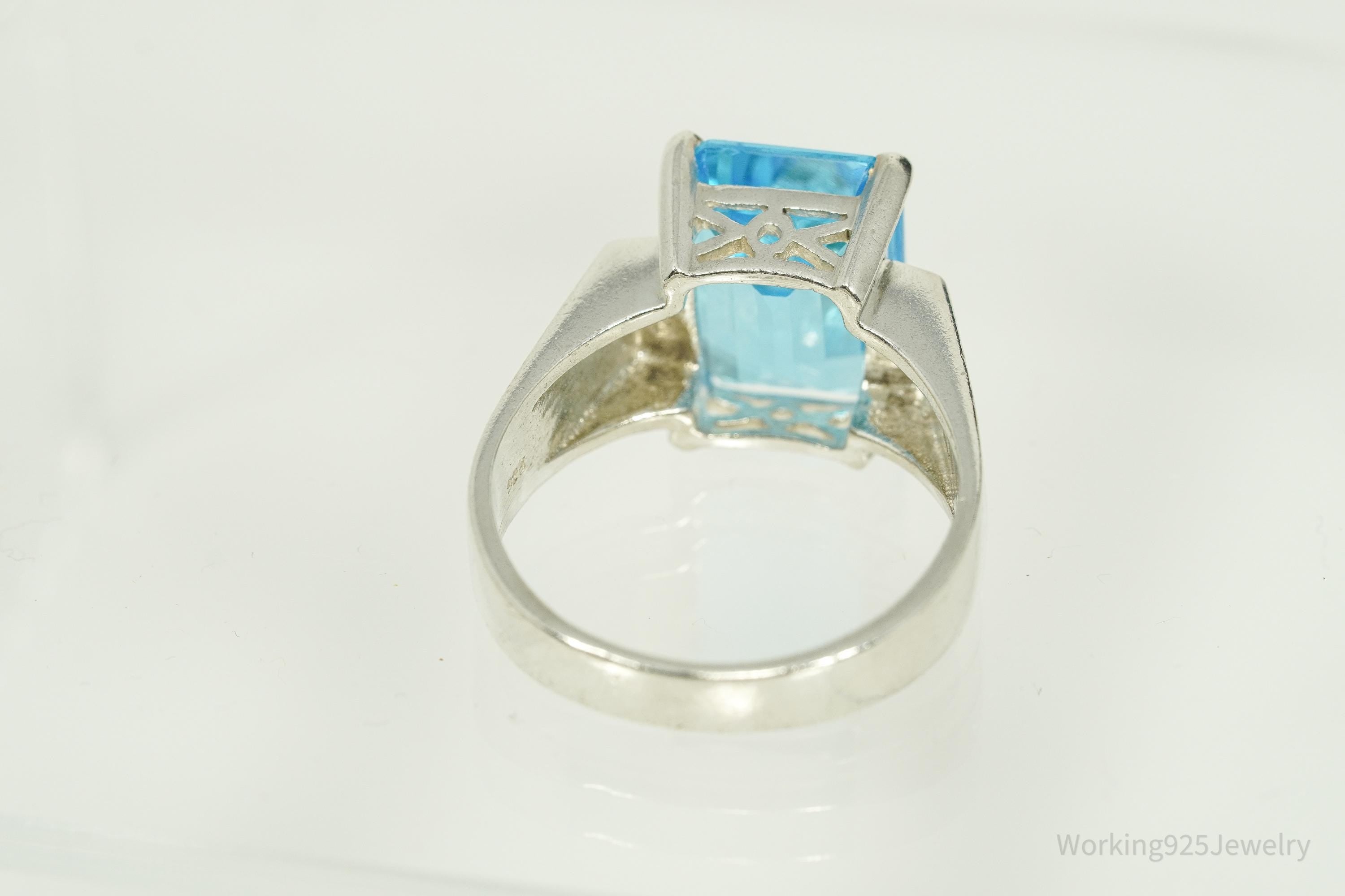 Vintage Large Blue Topaz Sterling Silver Ring - Size 10