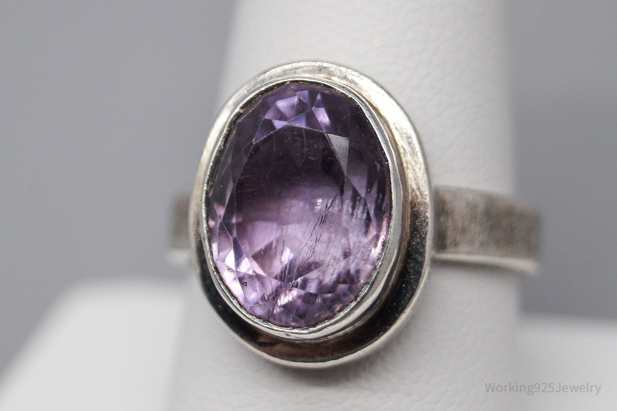 Vintage Amethyst Modernist Sterling Silver Ring - Size 9.5