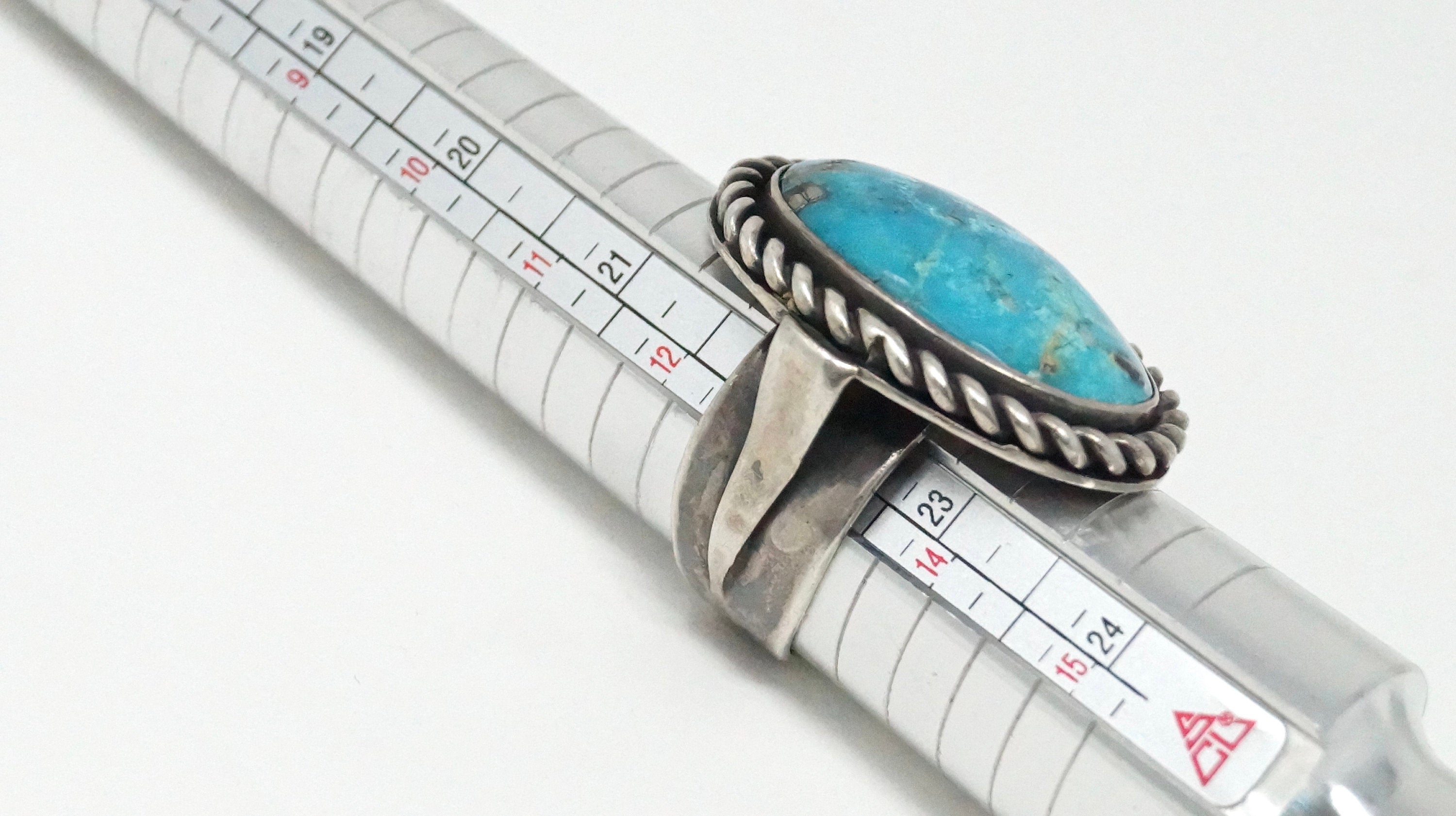 Vintage Native American Chunky Turquoise Sterling Silver Rope Ring - Size 13.25