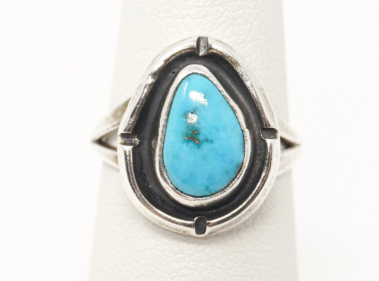 Vintage Native American Turquoise Unsigned Sterling Silver Ring - Sz 4.25