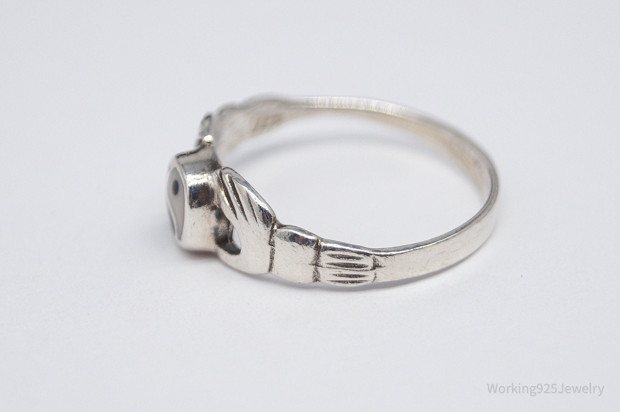 Vintage Black & White Onyx Inlay Yin Yang Sterling Silver Ring - Size 6.75