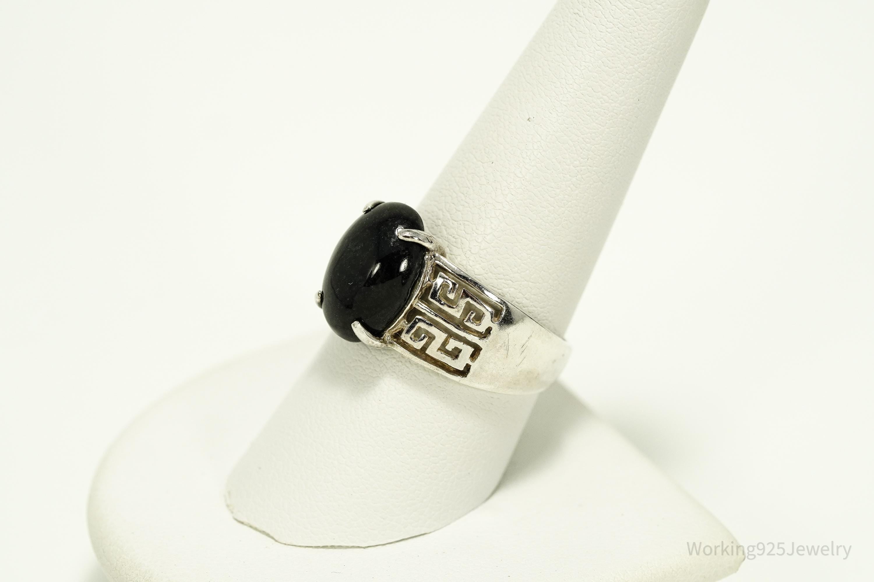 Vintage Black Nephrite Jade Sterling Silver Ring - Size 9