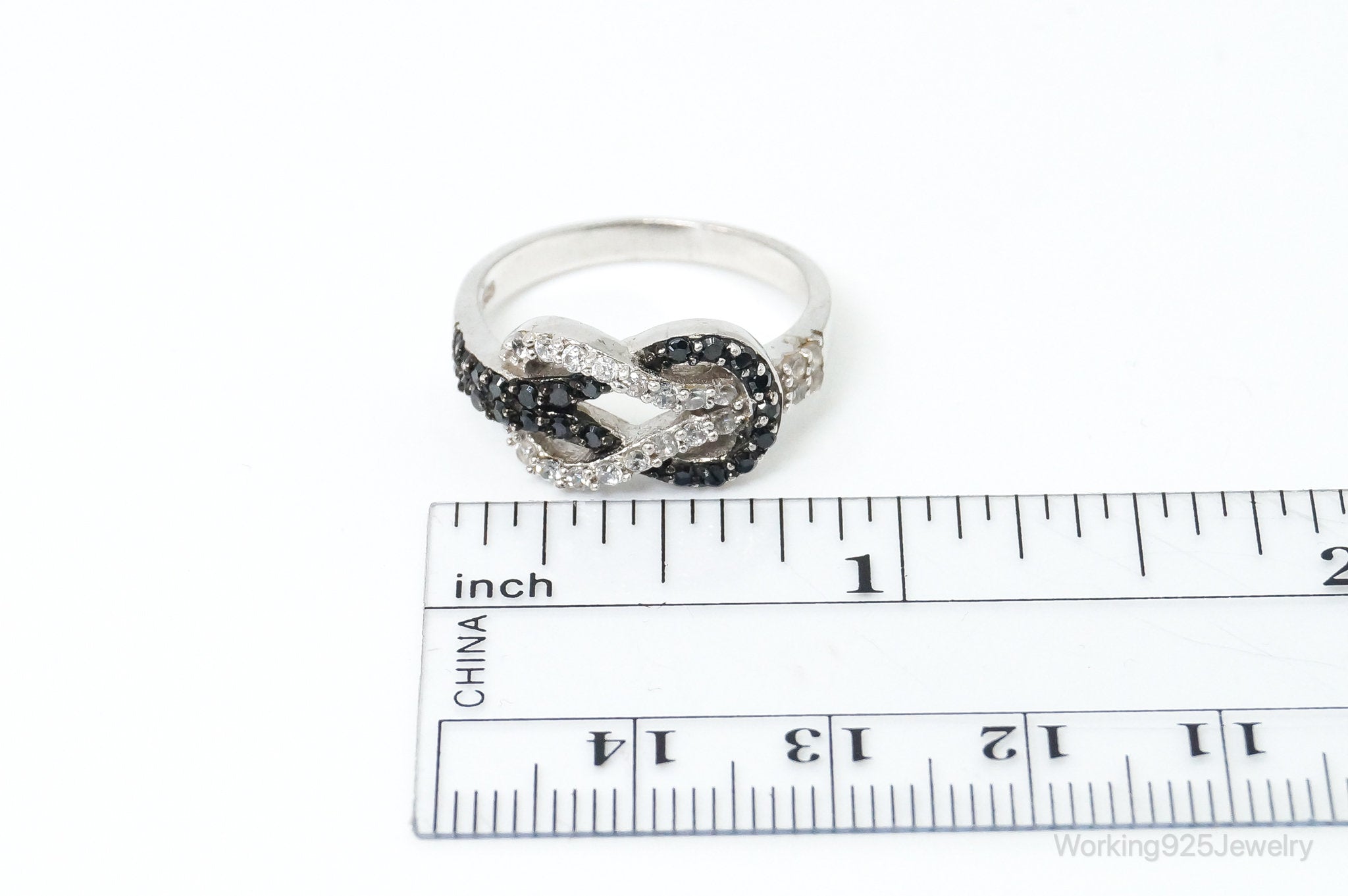 Vintage Art Deco Black Onyx Cubic Zirconia Sterling Silver Ring Size 8