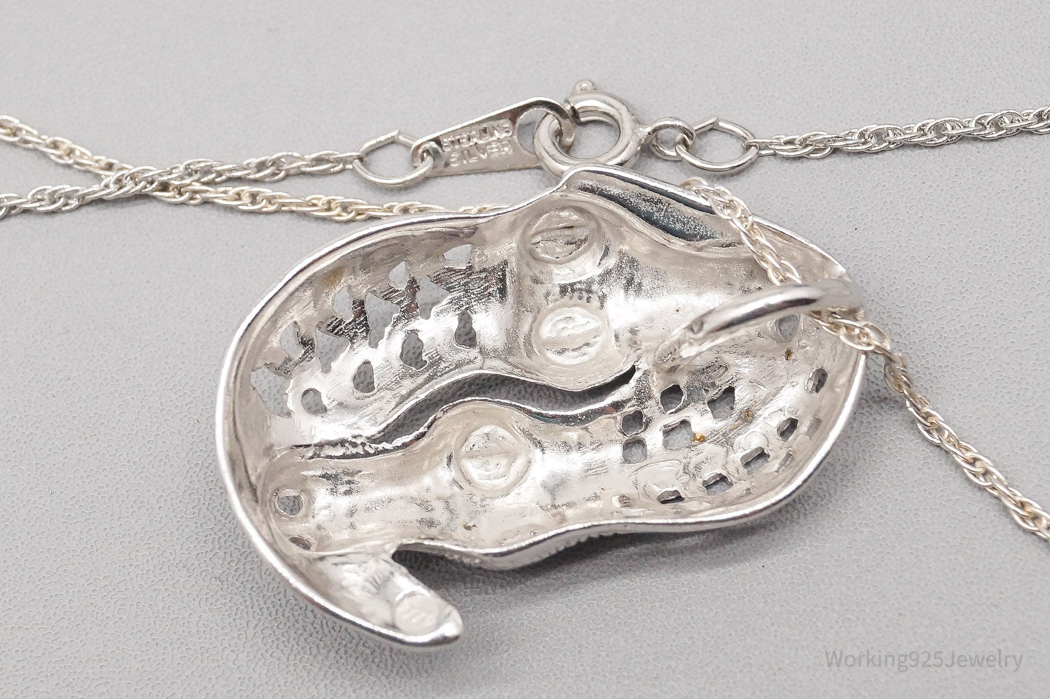 Vintage Crocodiles Alligators Sterling Silver Necklace - 18"