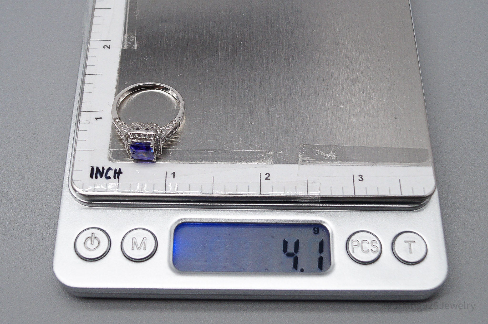 Vintage Violet Stone & White Cubic Zirconia Sterling Silver Ring - Size 7