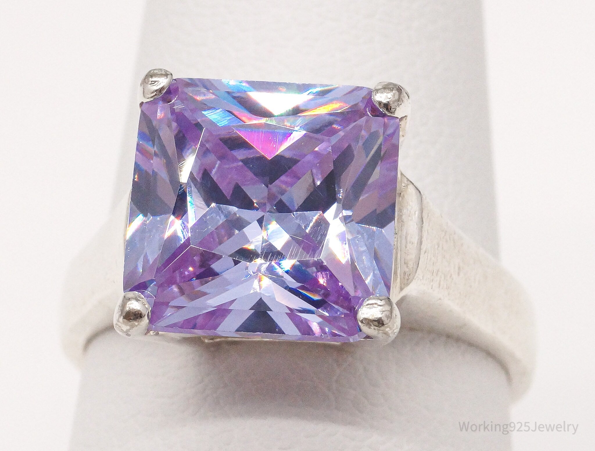 Vintage Purple Cubic Zirconia Sterling Silver Ring - Size 7