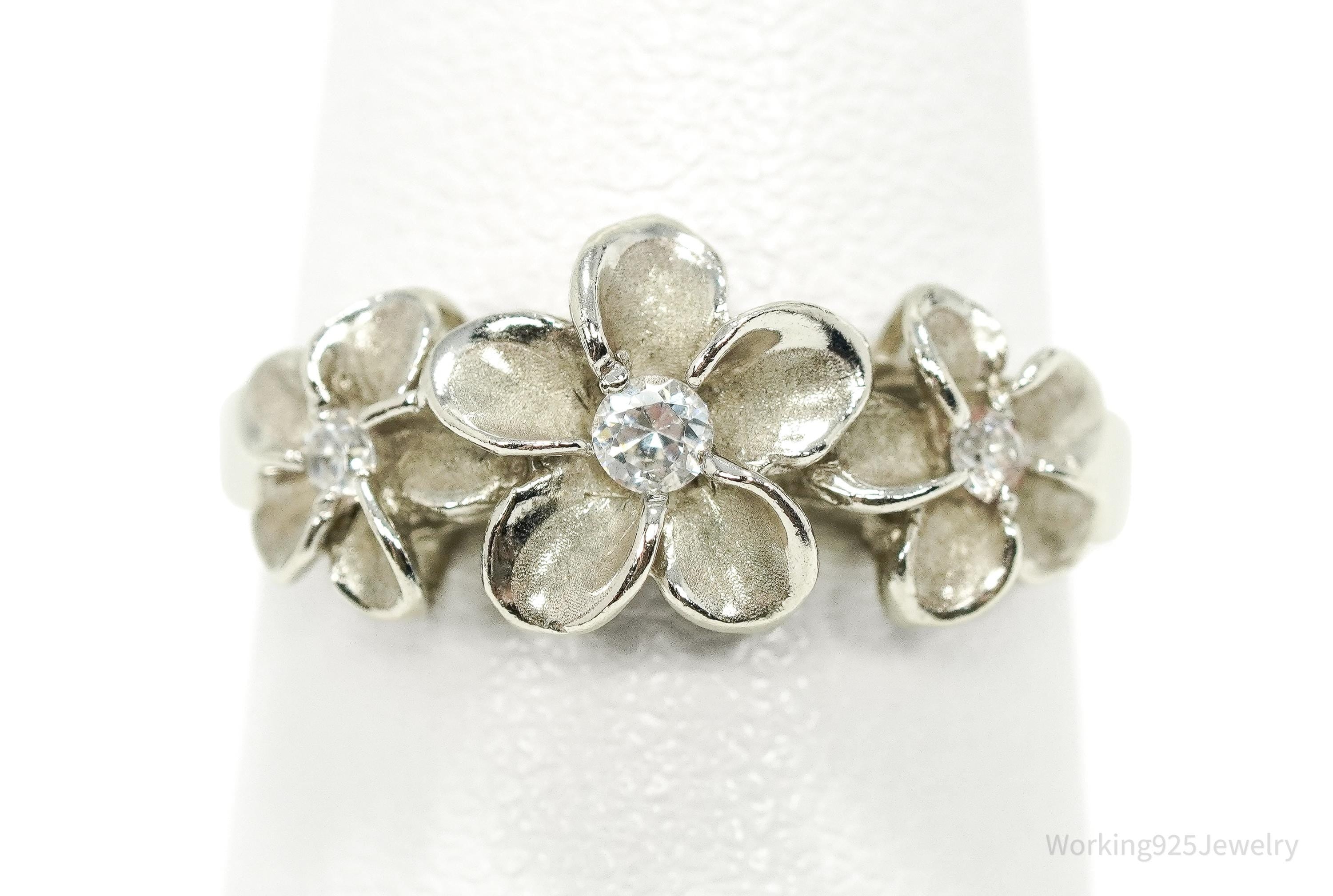 Vintage Cubic Zirconia Flowers Sterling Silver Ring - Size 6.75