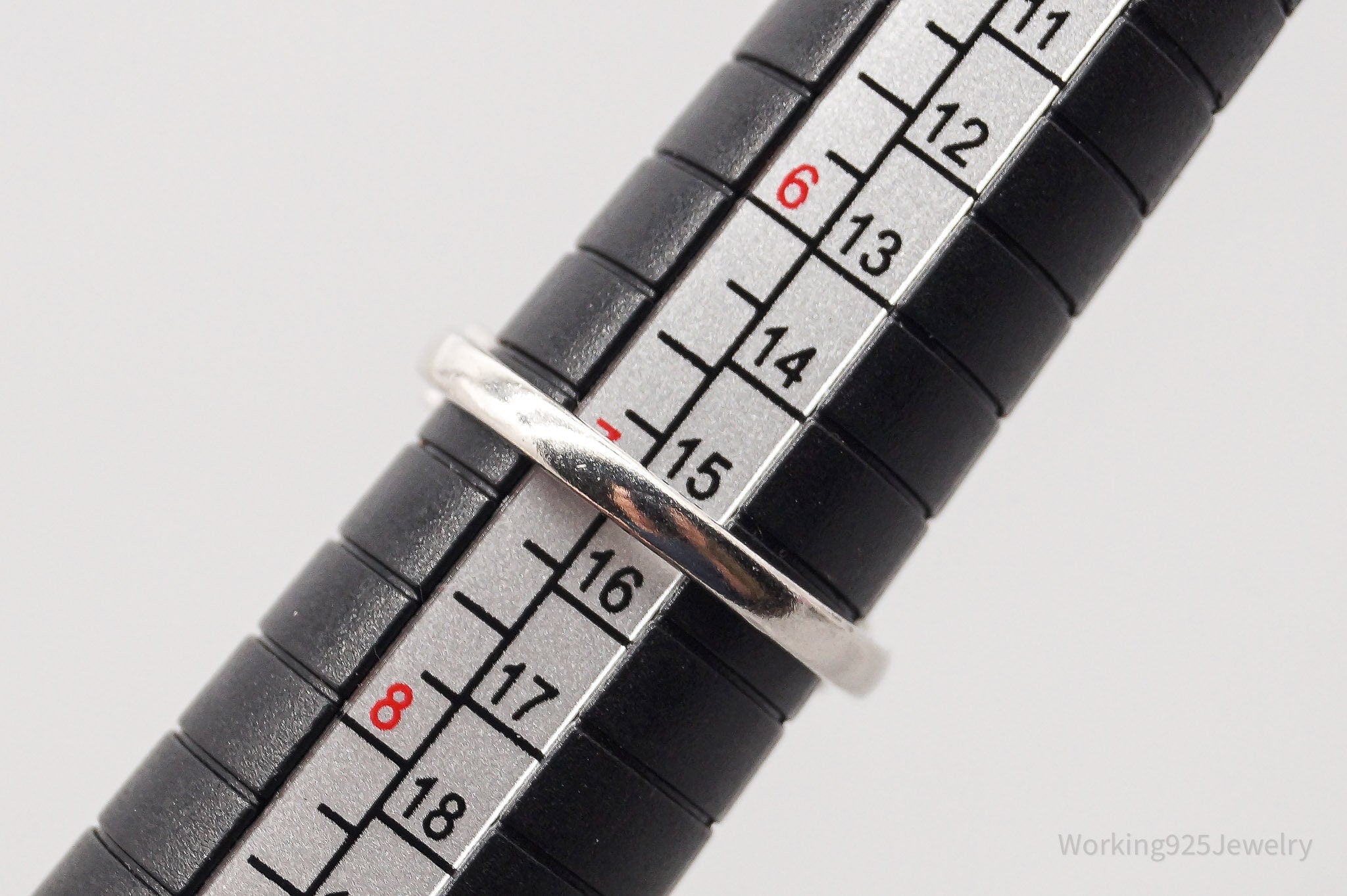 Vintage Garnet Sterling Silver Ring - Size 7