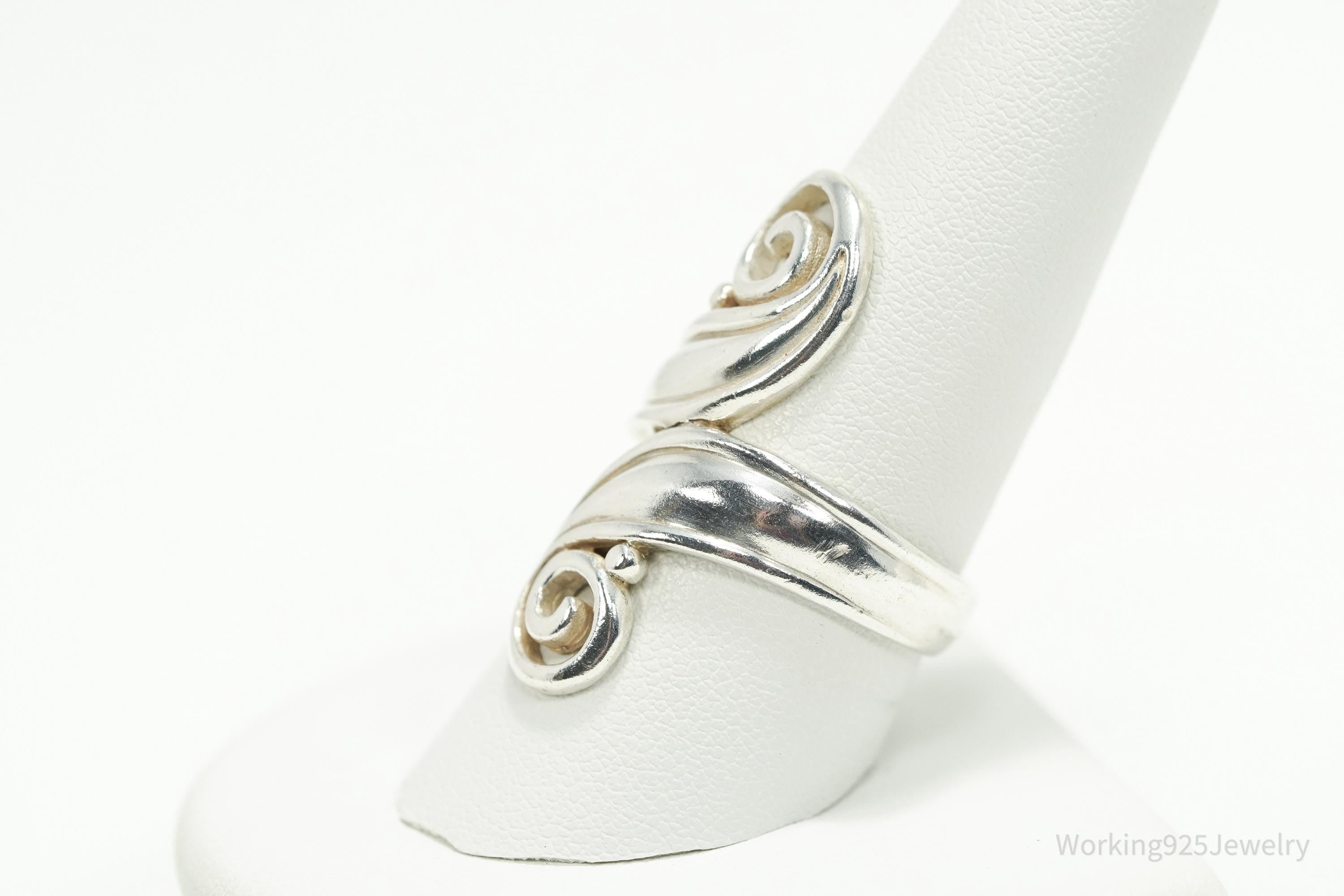 Vintage Spiral Modernist Sleek Sterling Silver Ring - Size 9.25