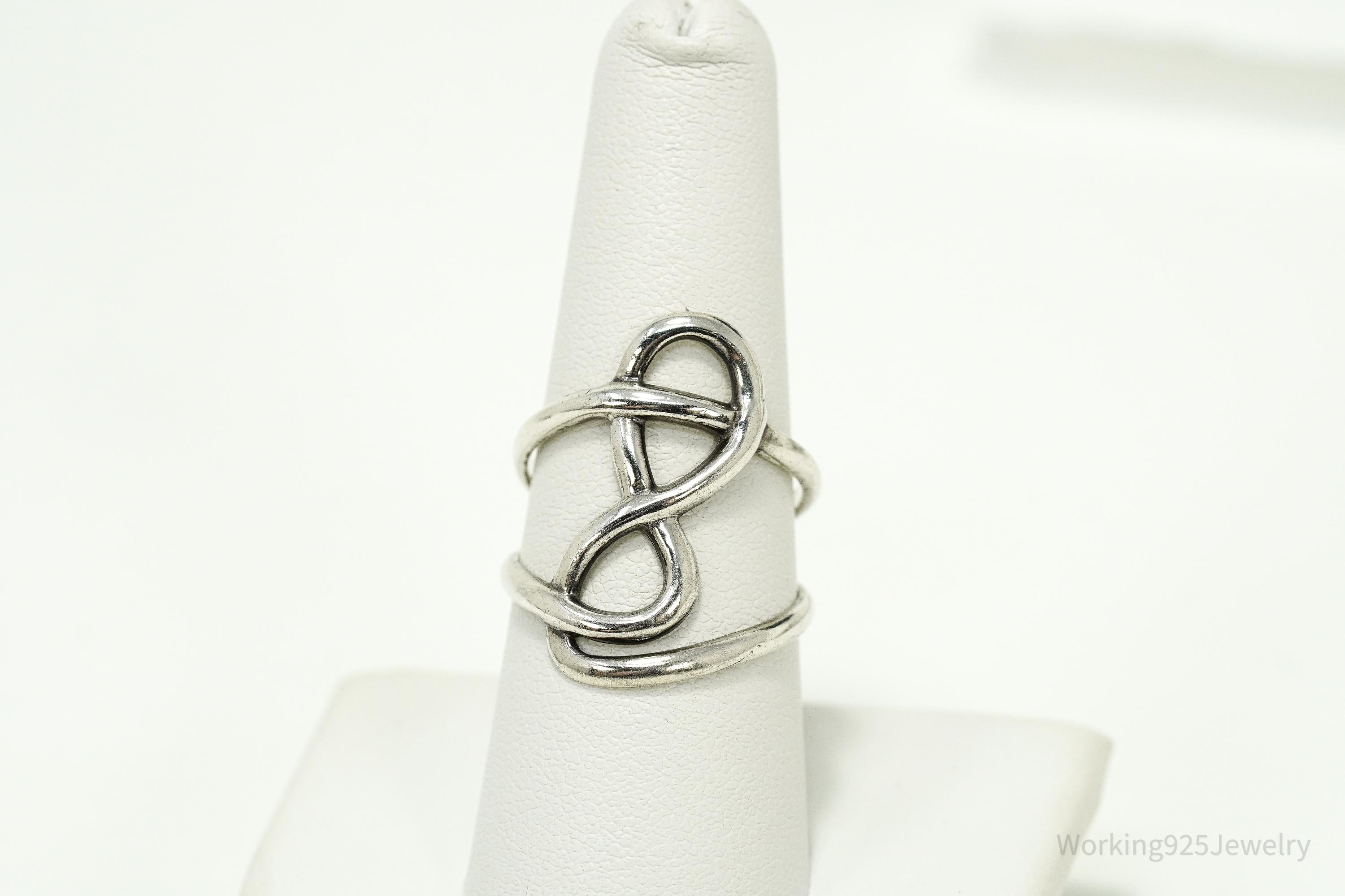 Vintage Knot Design Sterling Silver Ring - Size 8.25