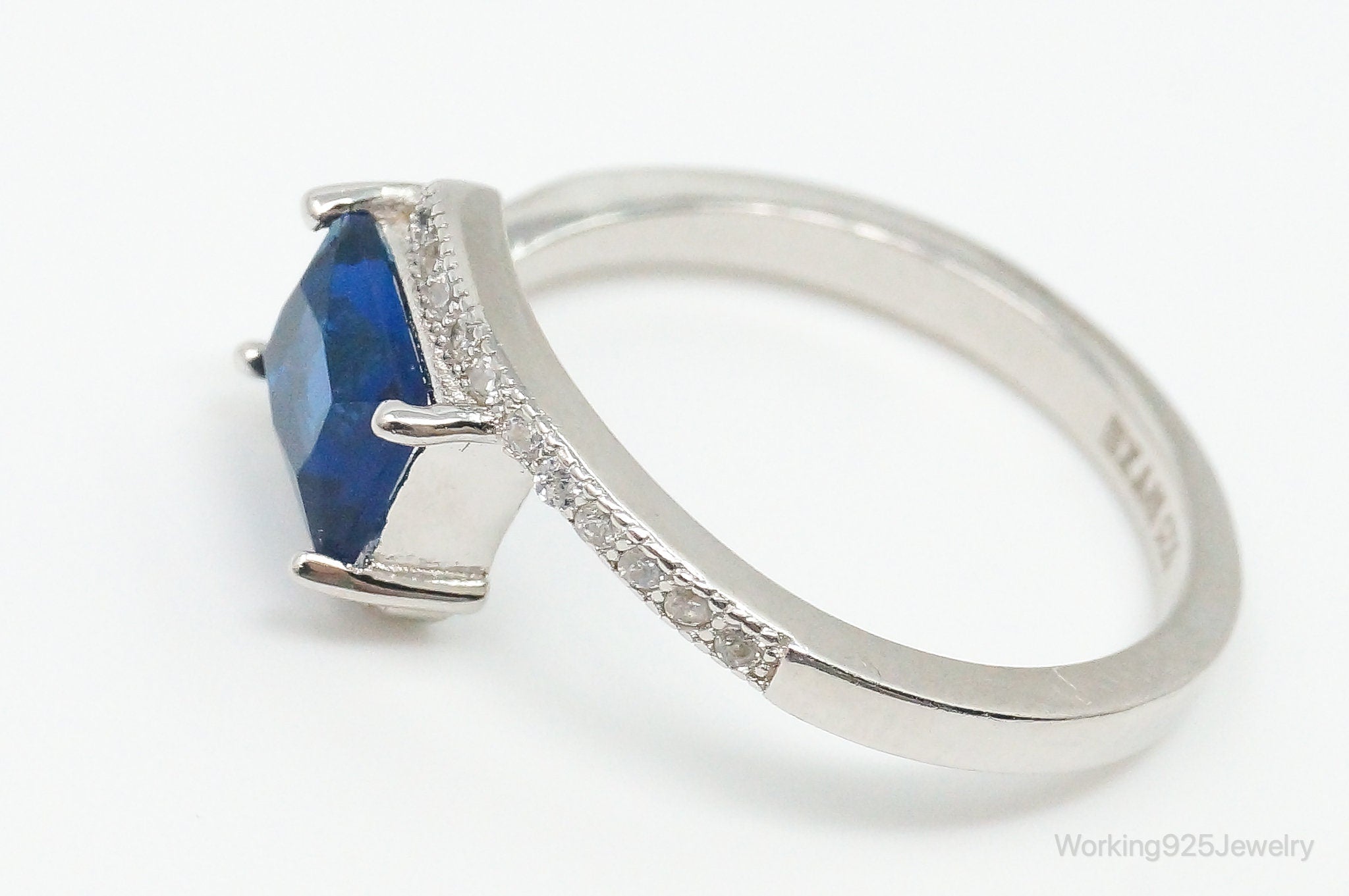 Lab Sapphire Cubic Zirconia Sterling Silver Ring - Size 6.75