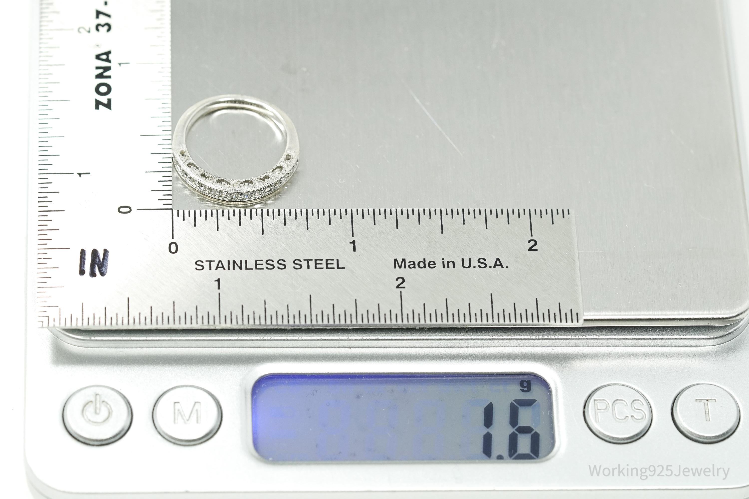 Vintage Cubic Zirconia Sterling Silver Band Ring - Size 3.25