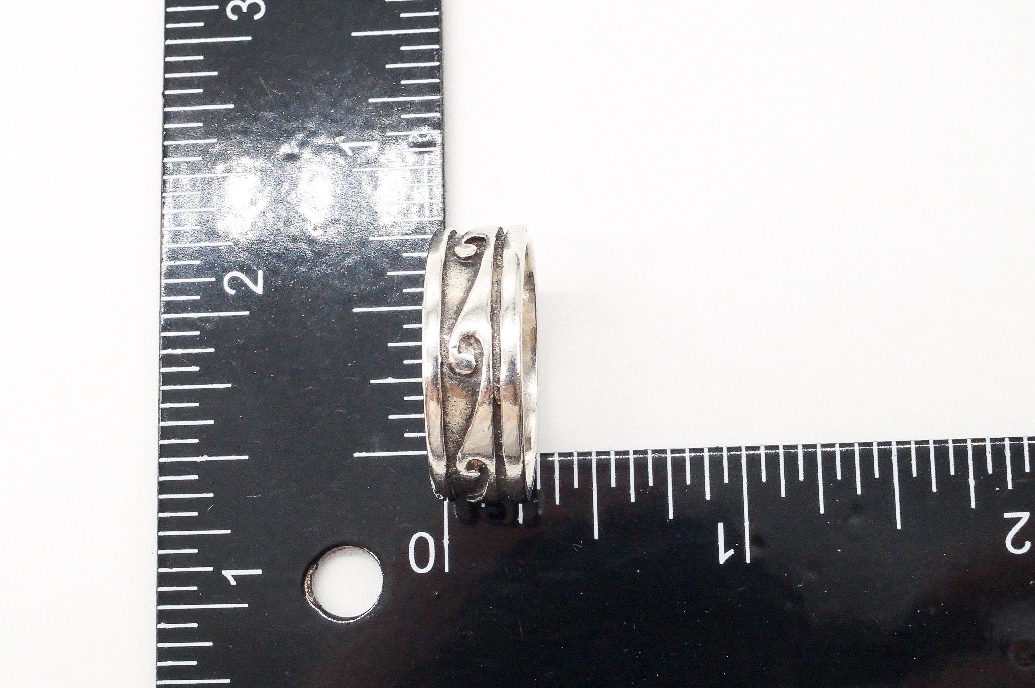 Vintage Wave Scroll Oxidized Design Sterling Silver Band Ring - Size 9.5