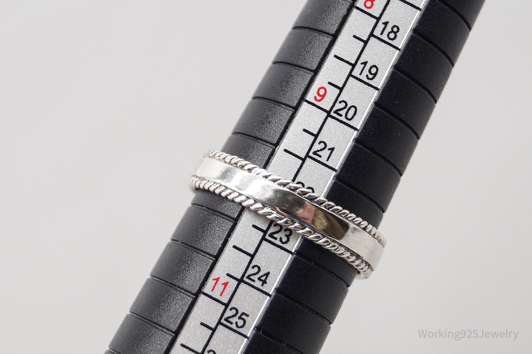 Vintage Amethyst Sterling Silver Ring - Size 10