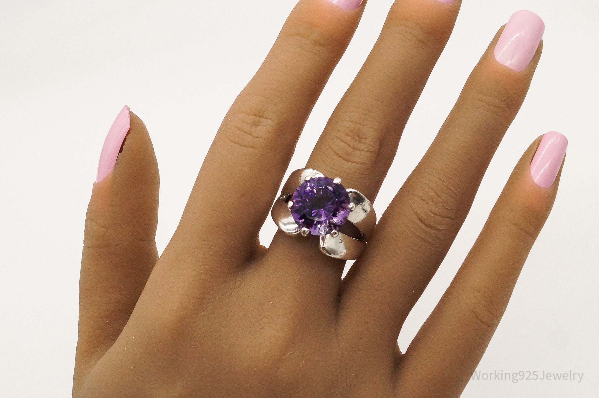 Vintage Large Purple Cubic Zirconia Sterling Silver Ring - Size 9