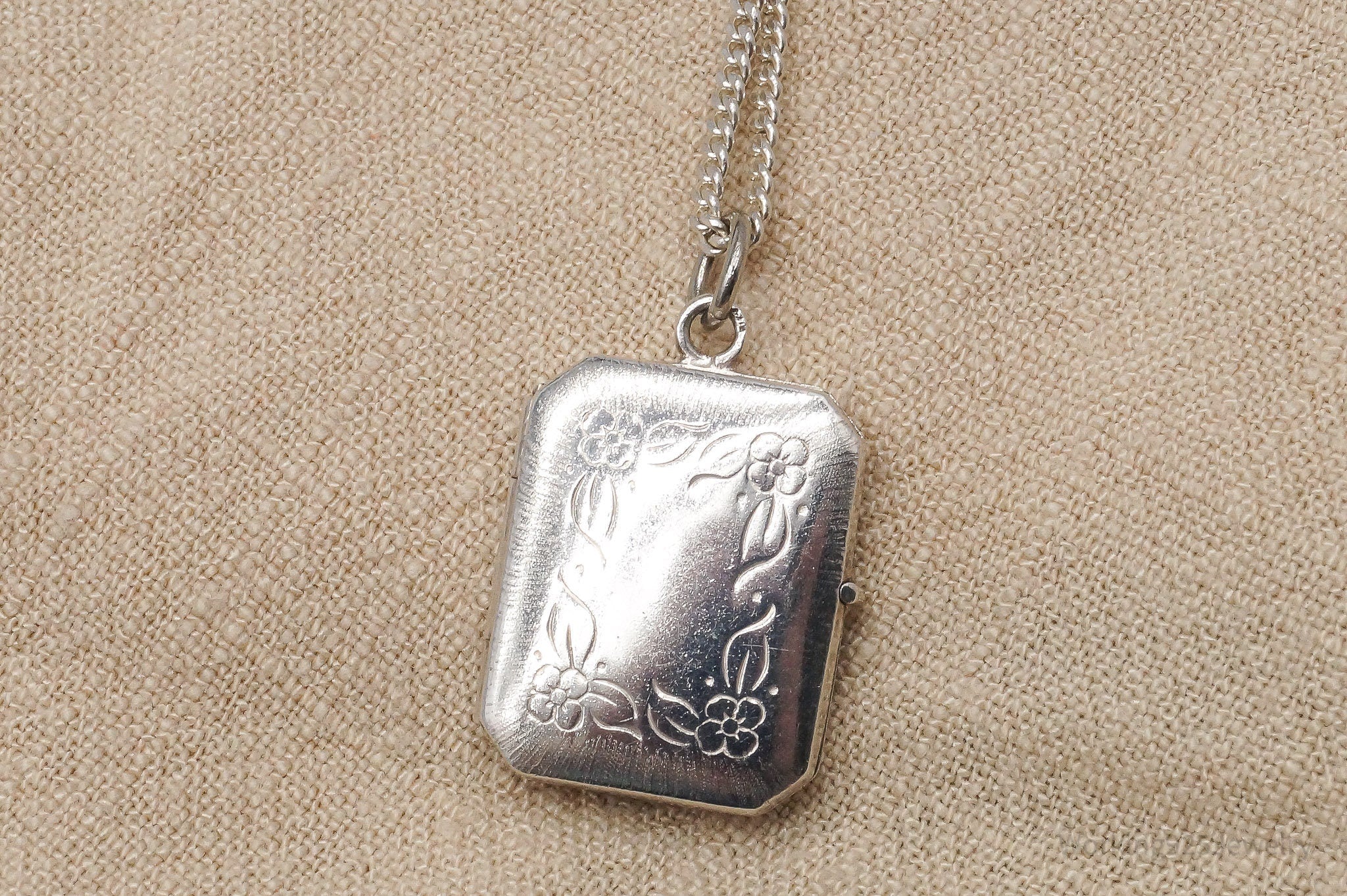 Antique Floral Etched Locket Sterling Silver Necklace 24"