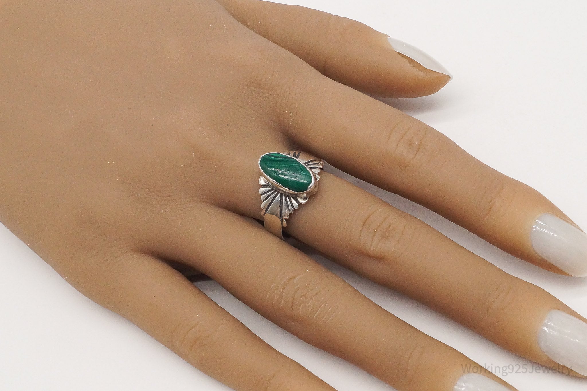 Vintage Native American Malachite Sterling Silver Ring - Size 9.25