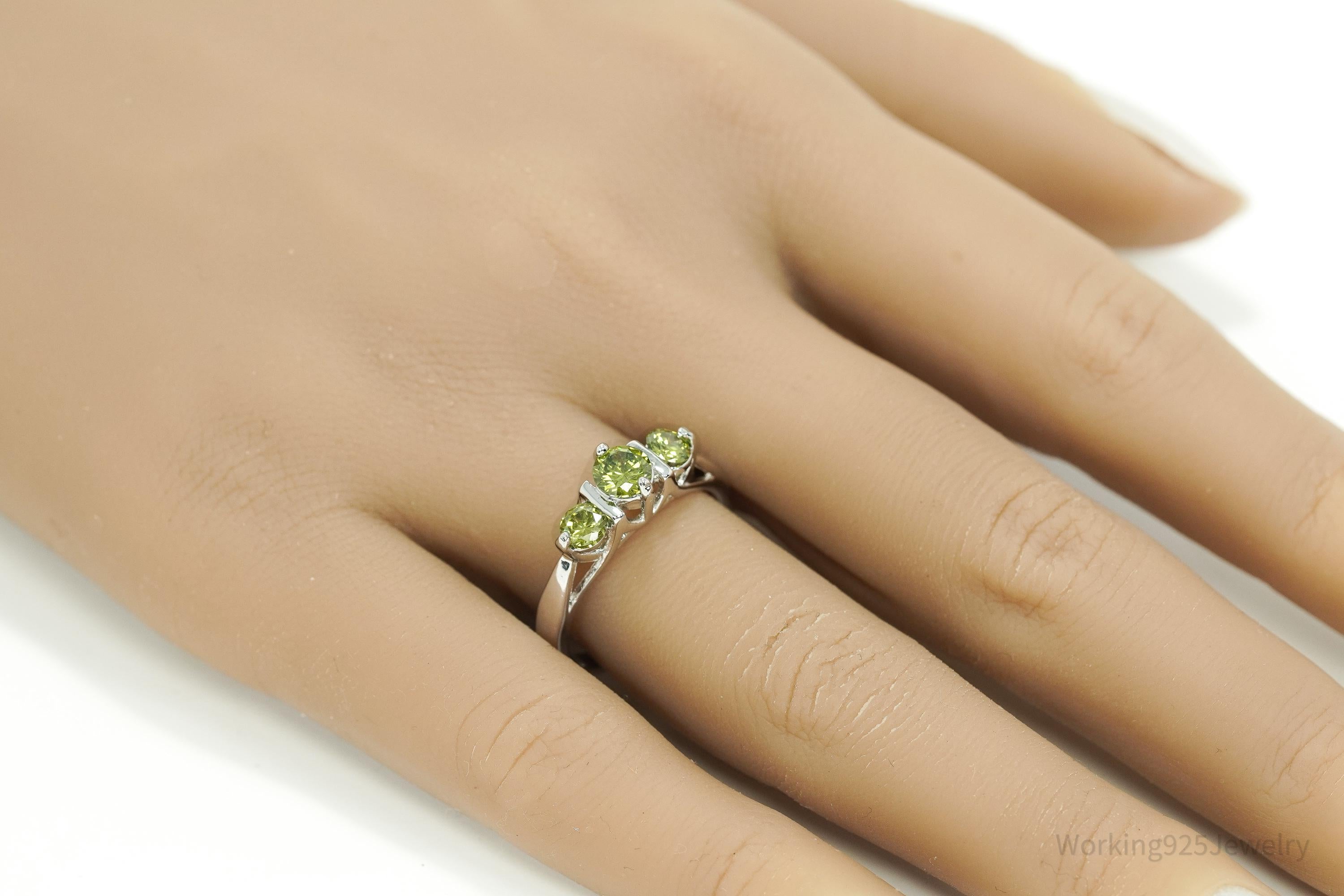 Green Peridot Sterling Silver Ring - Size 8