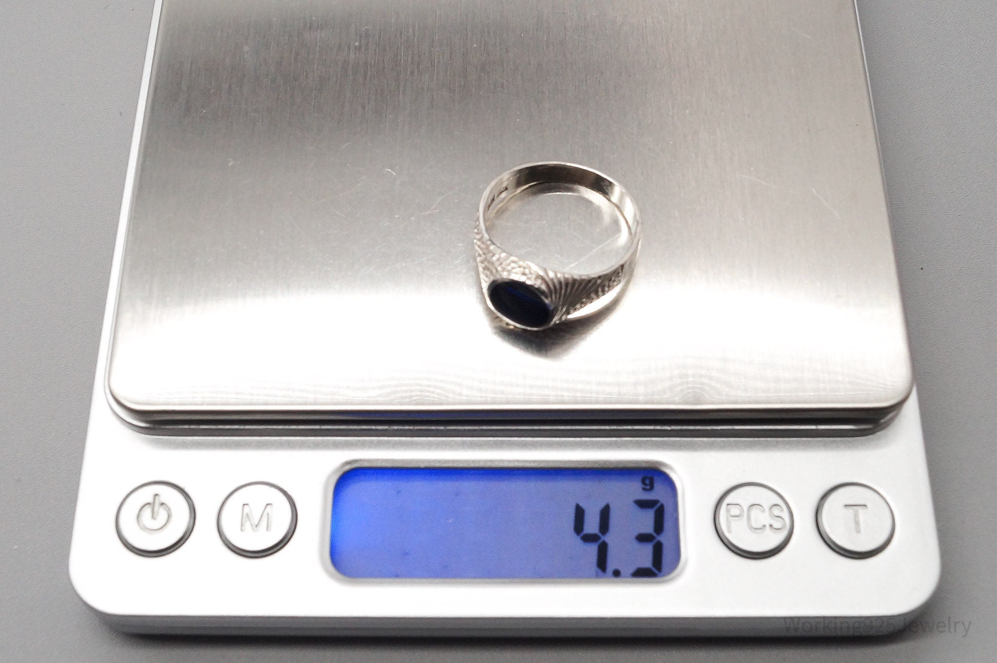 Vintage Black Onyx Sterling Silver Ring - Size 8.75