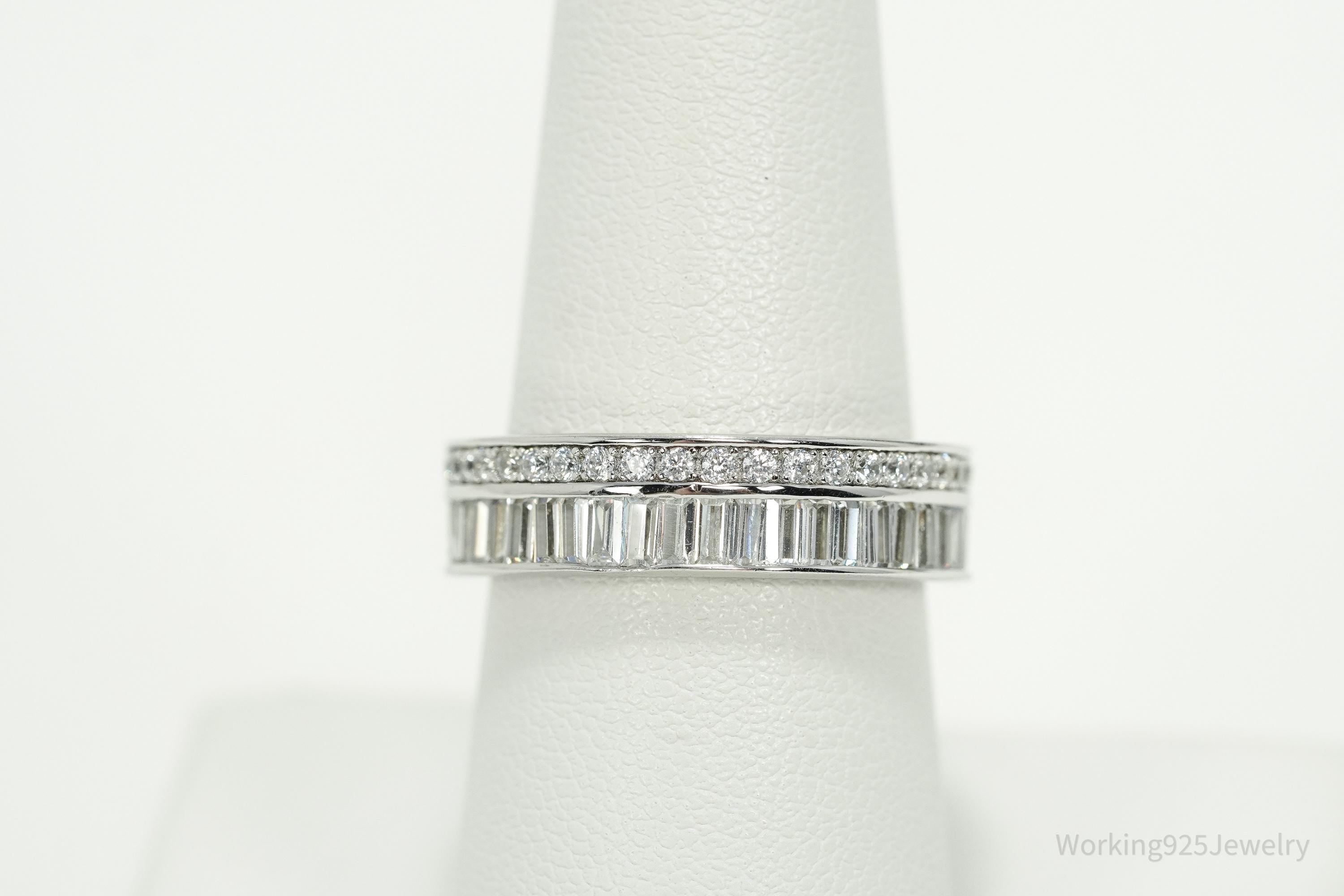 Vintage Cubic Zirconia Sterling Silver Band Ring - Size 8