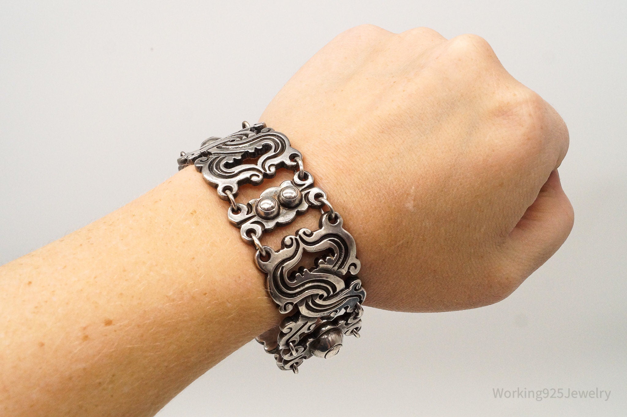 Vintage Made In Taxco Modernist 980 Silver Panel Bracelet
