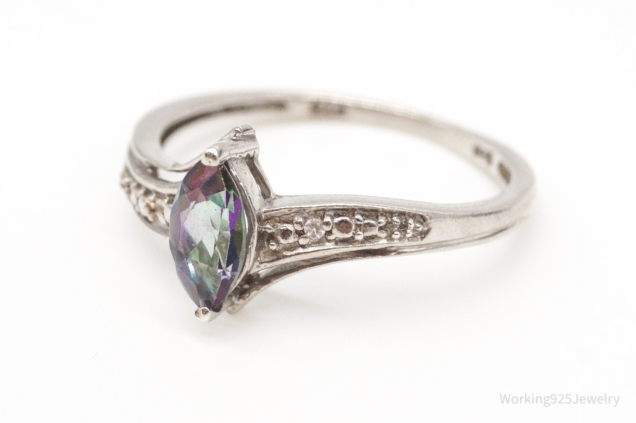 Vintage Mystic Topaz Cubic Zirconia Sterling Silver Ring - Size 8.25