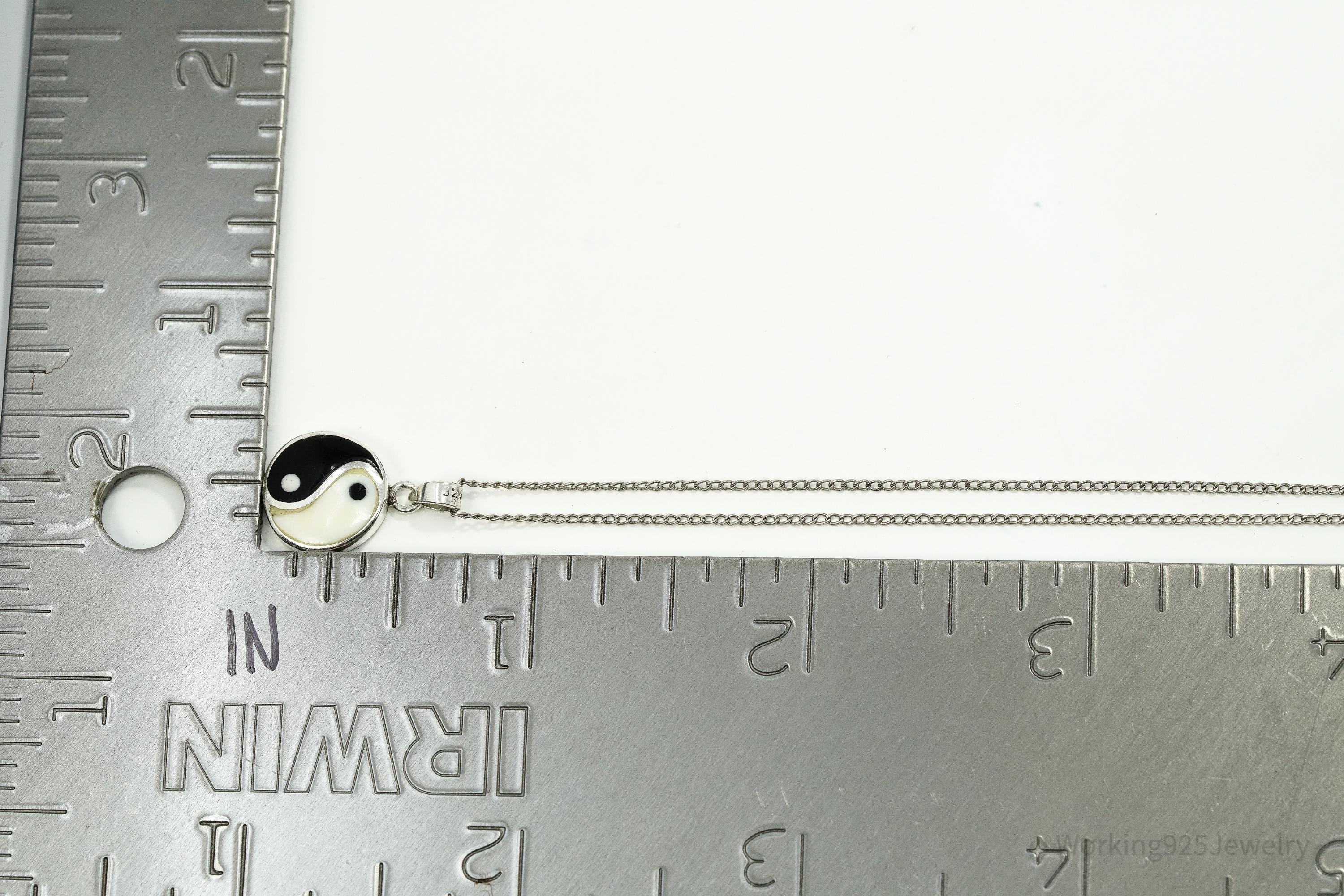 Vintage Black & White Onyx Inlay Yin Yang Sterling Silver Necklace 16"