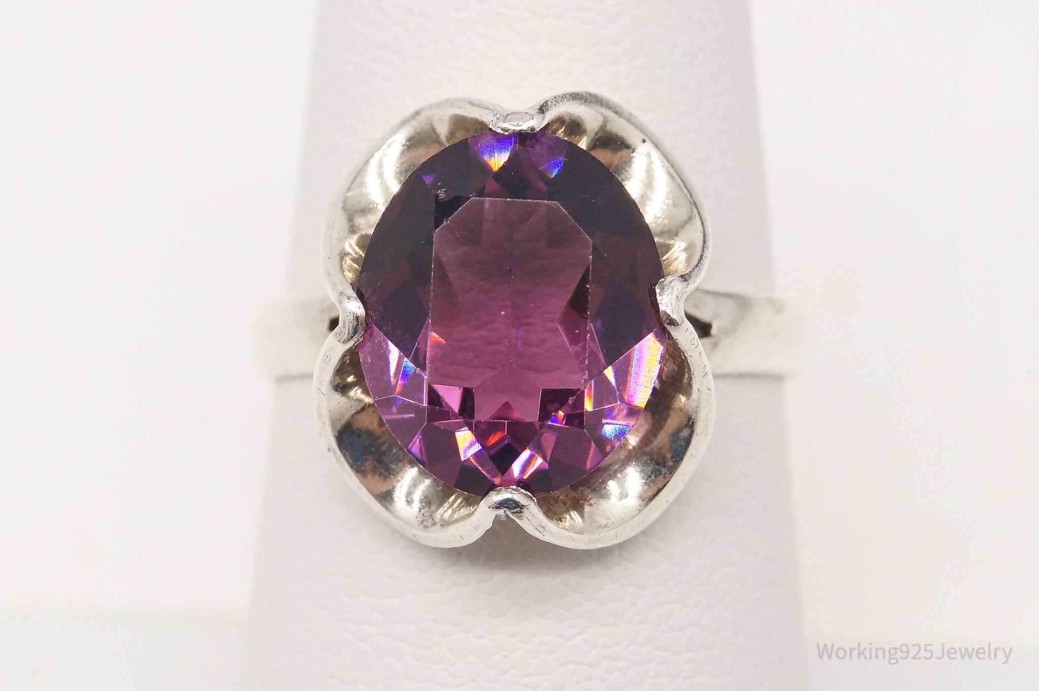 Vintage Sleek Purple Glass Stone Sterling Silver Ring - Size 7.25