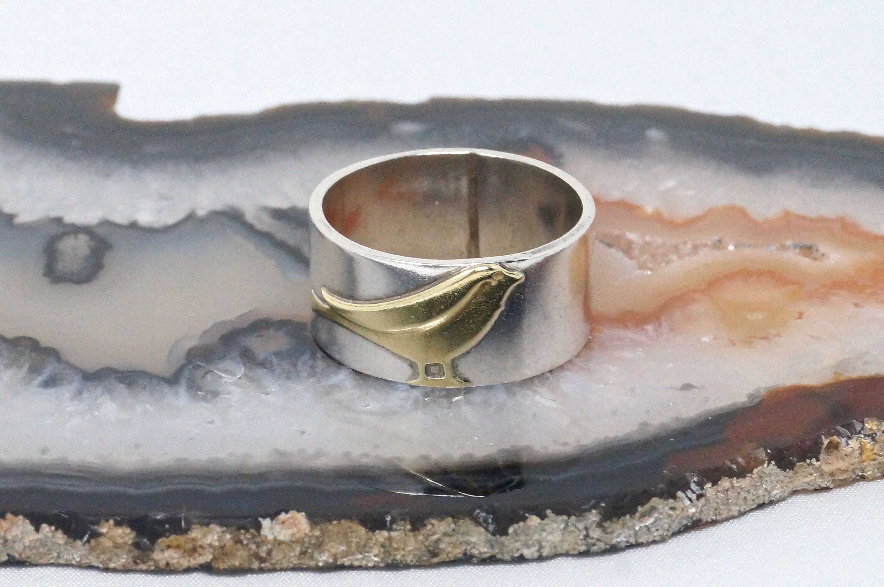 Beautiful Vintage Gold Vermeil Bird Lover Sterling Silver Band Ring - Size 7.75 -