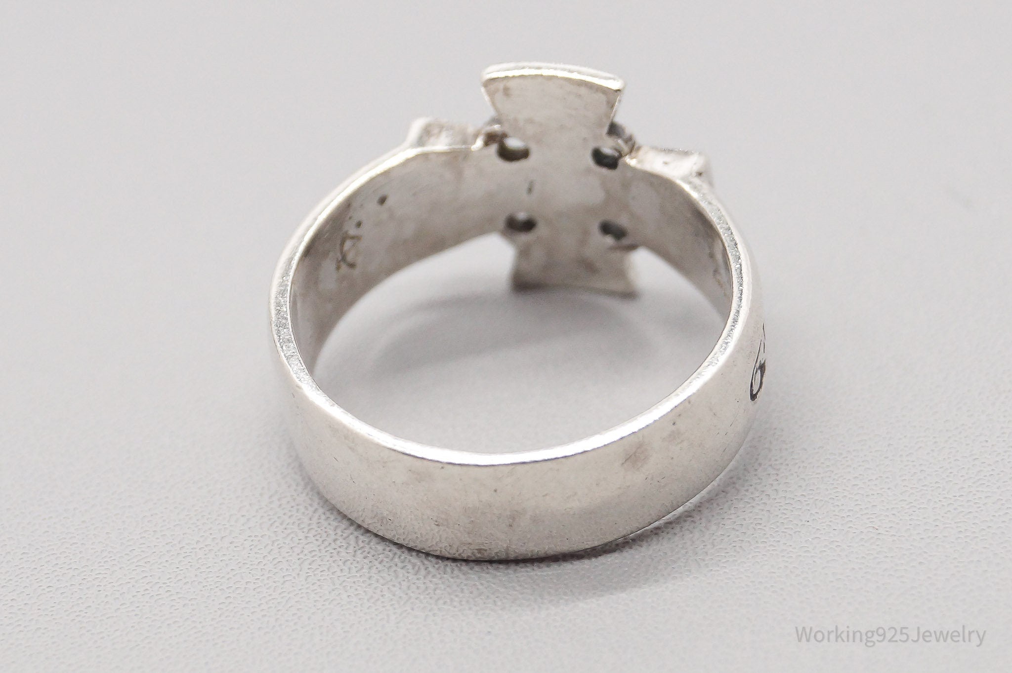 Vintage Celtic Knot Cross Sterling Silver Ring - Size 7.25