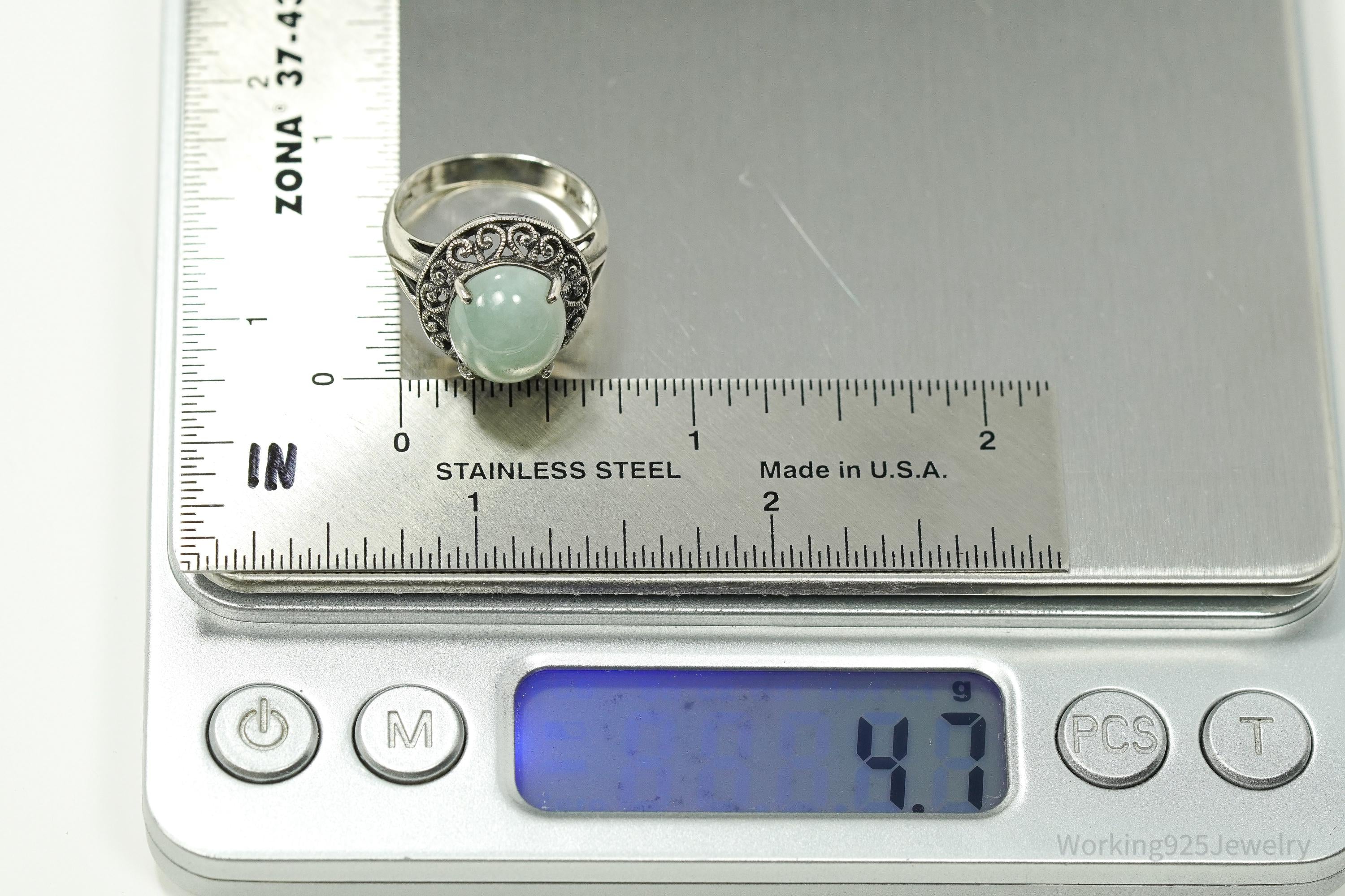 Vintage CNA Green Jade Sterling Silver Ring - Size 7