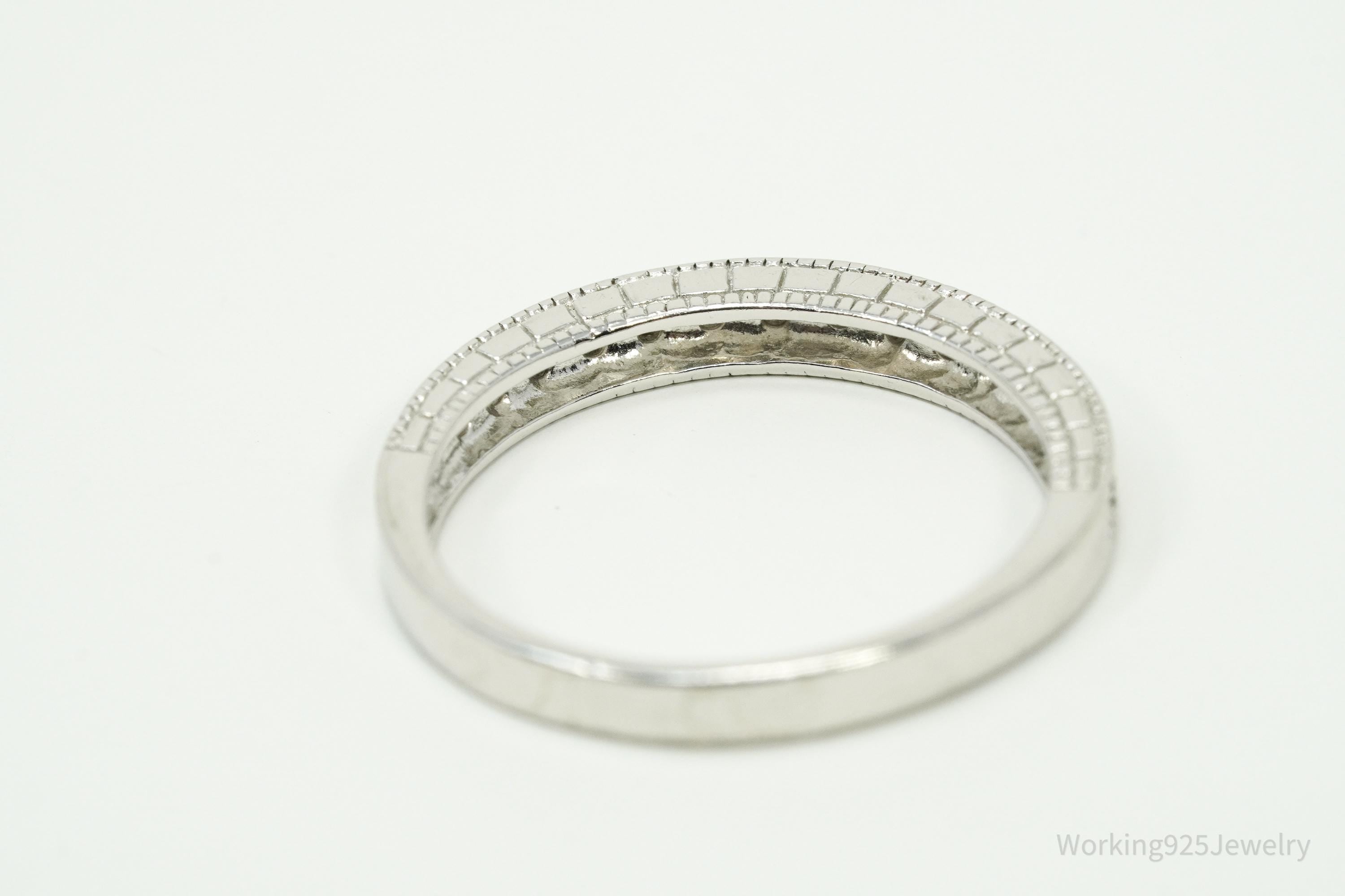 Vintage Cubic Zirconia Sterling Silver Band Ring - Size 9