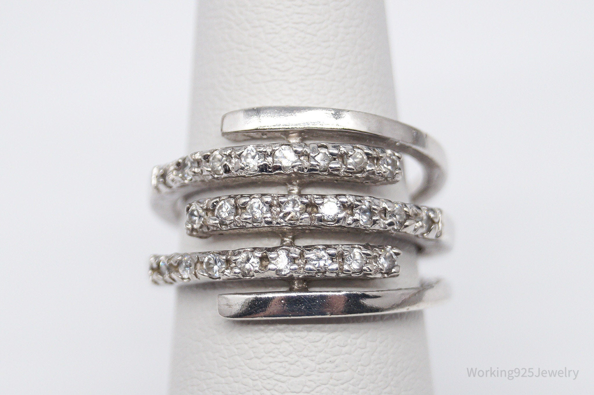 Vintage Cubic Zirconia Sterling Silver Ring - Size 5.75