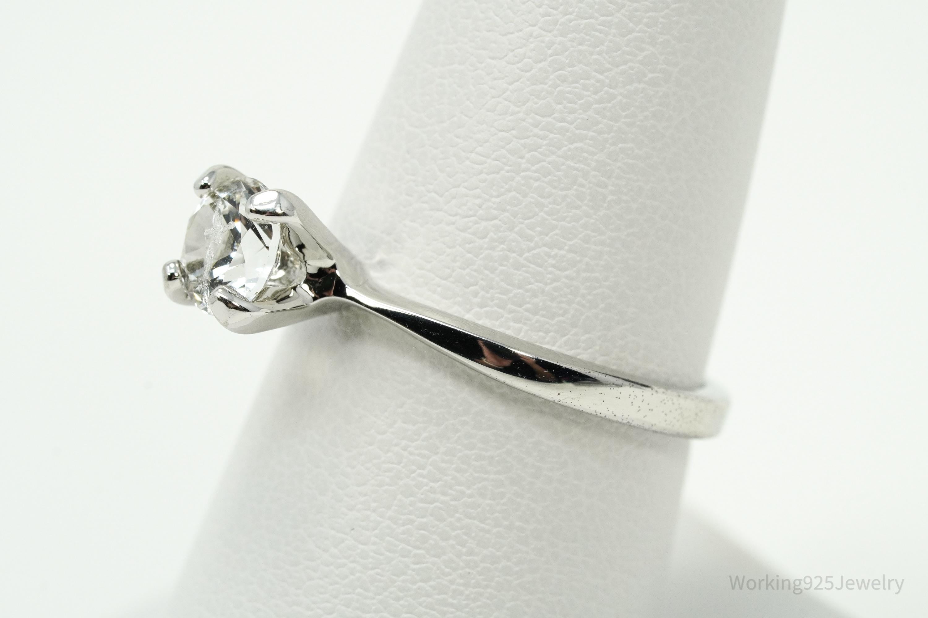 Vintage Designer Avon Cubic Zirconia Sterling Silver Ring Size 7.75