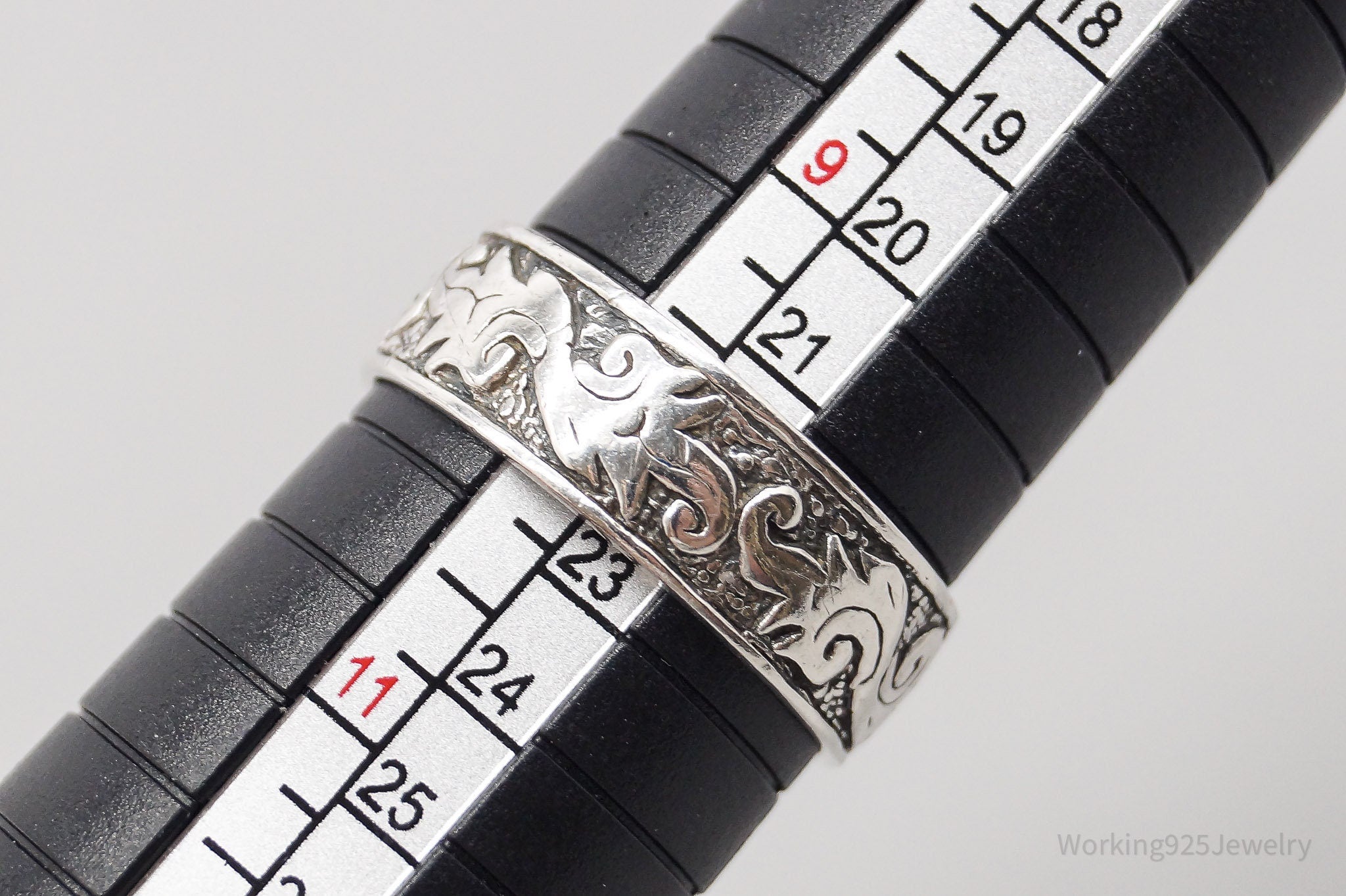 Vintage Scroll Style Sterling Silver Band Ring - Size 10