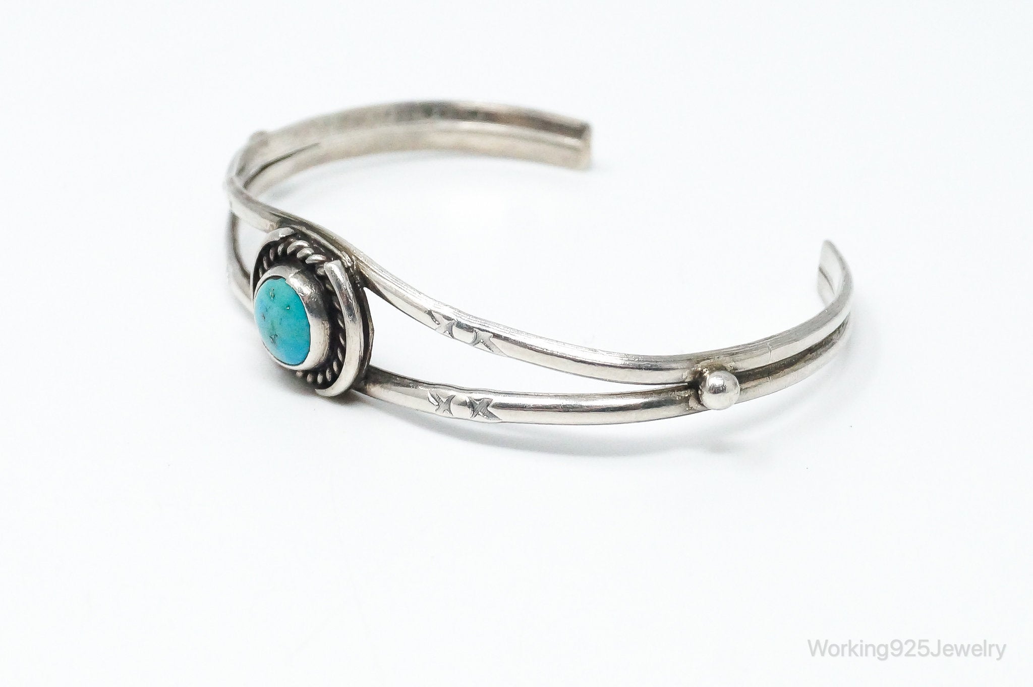 Vintage Native Handmade Unsigned Turquoise Sterling Silver Cuff Bracelet