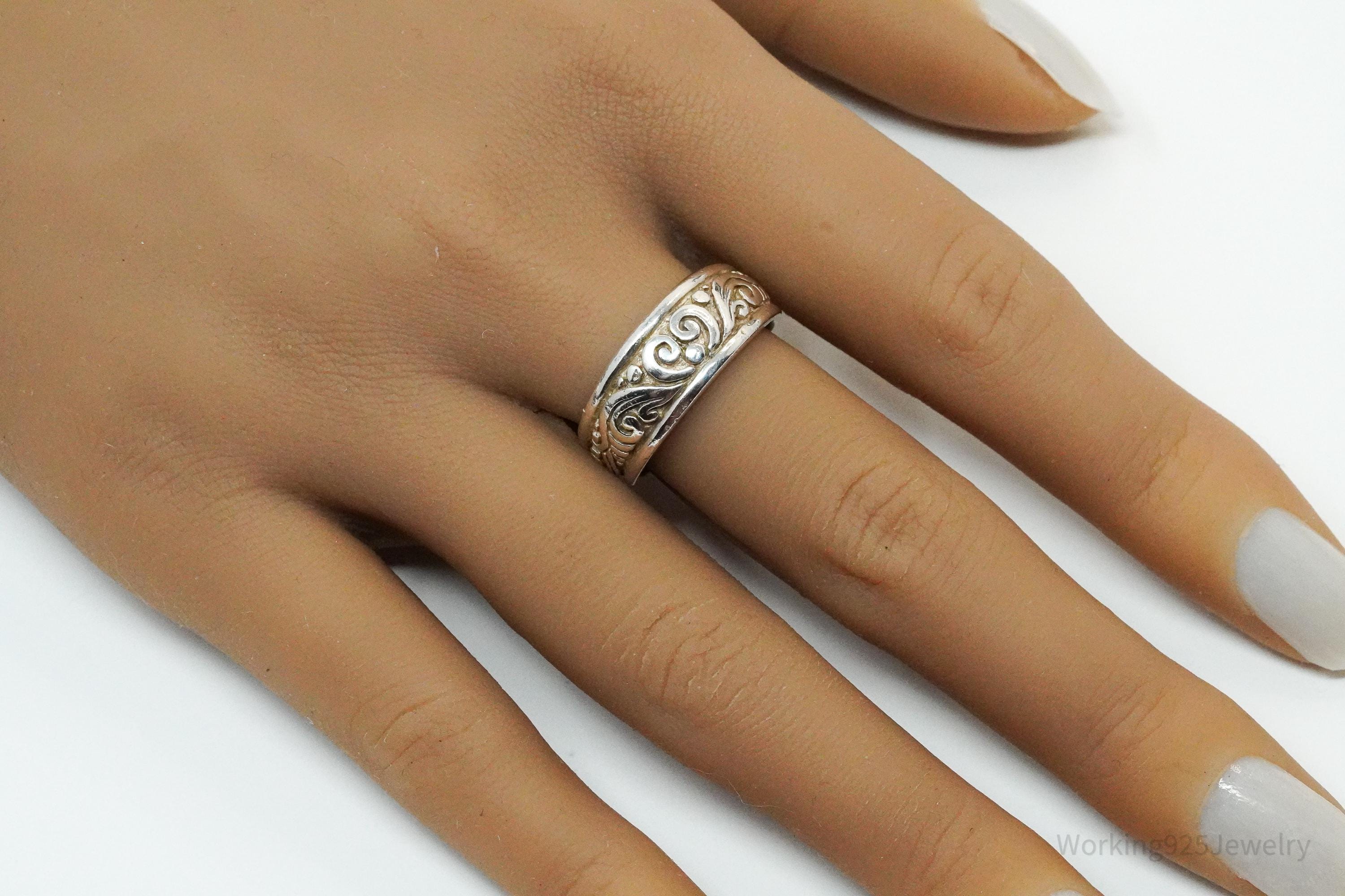 Vintage Scroll Design Sterling Silver Band Ring - Size 9