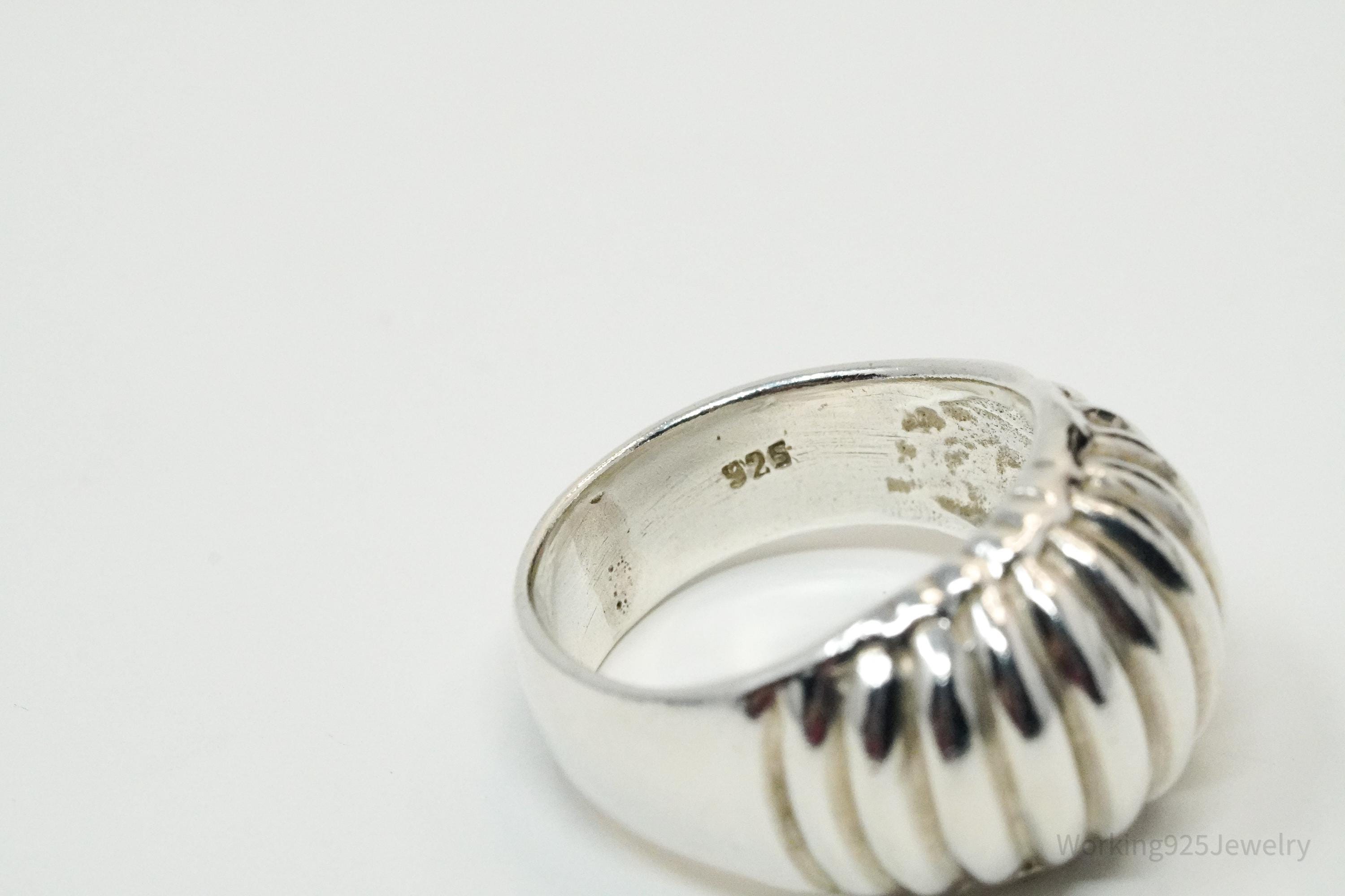 Vintage Puffy Ribbed Style Sterling Silver Ring - Size 7