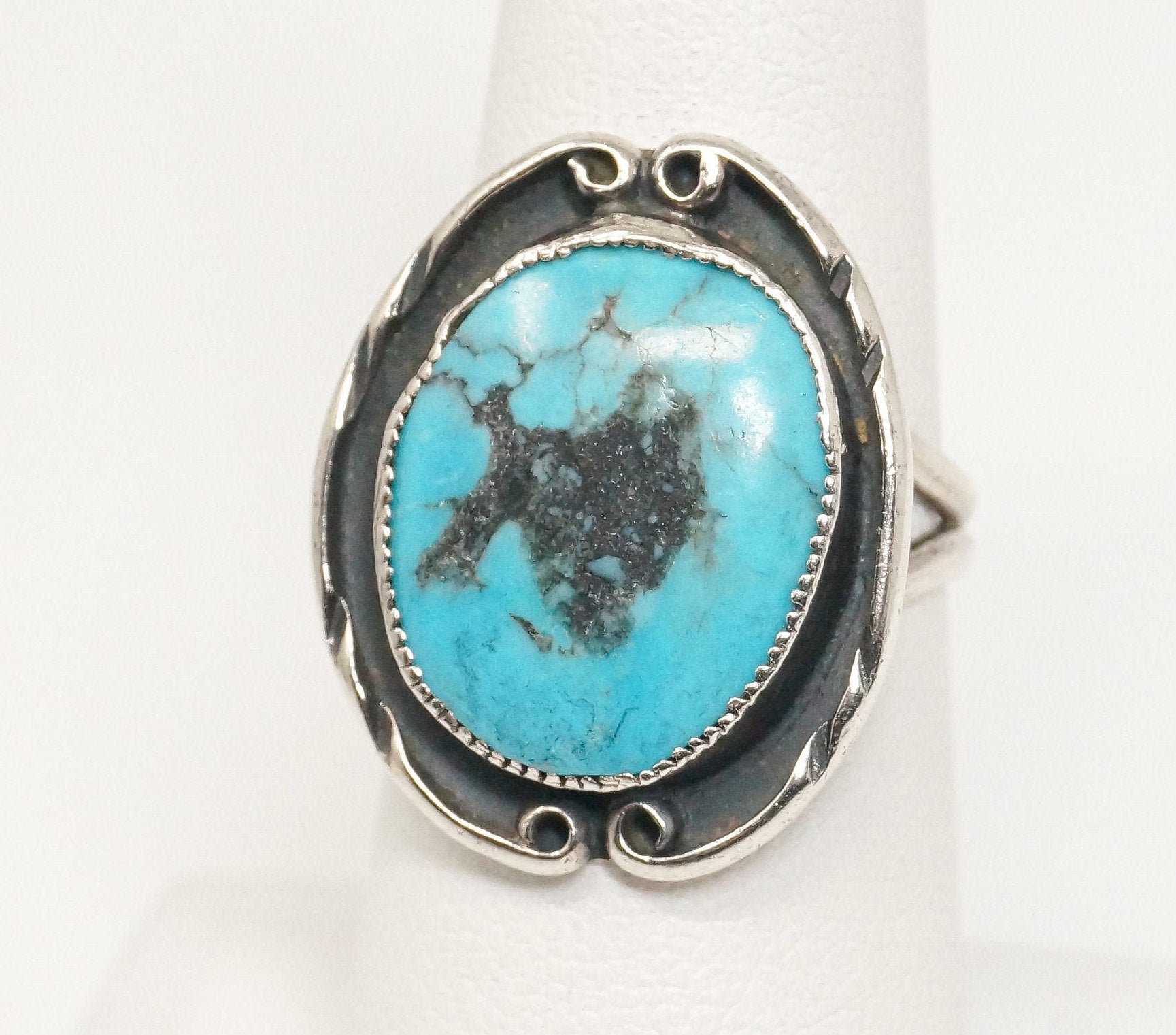 Vintage Native American Turquoise Unsigned Sterling Silver Ring - Sz 6.25