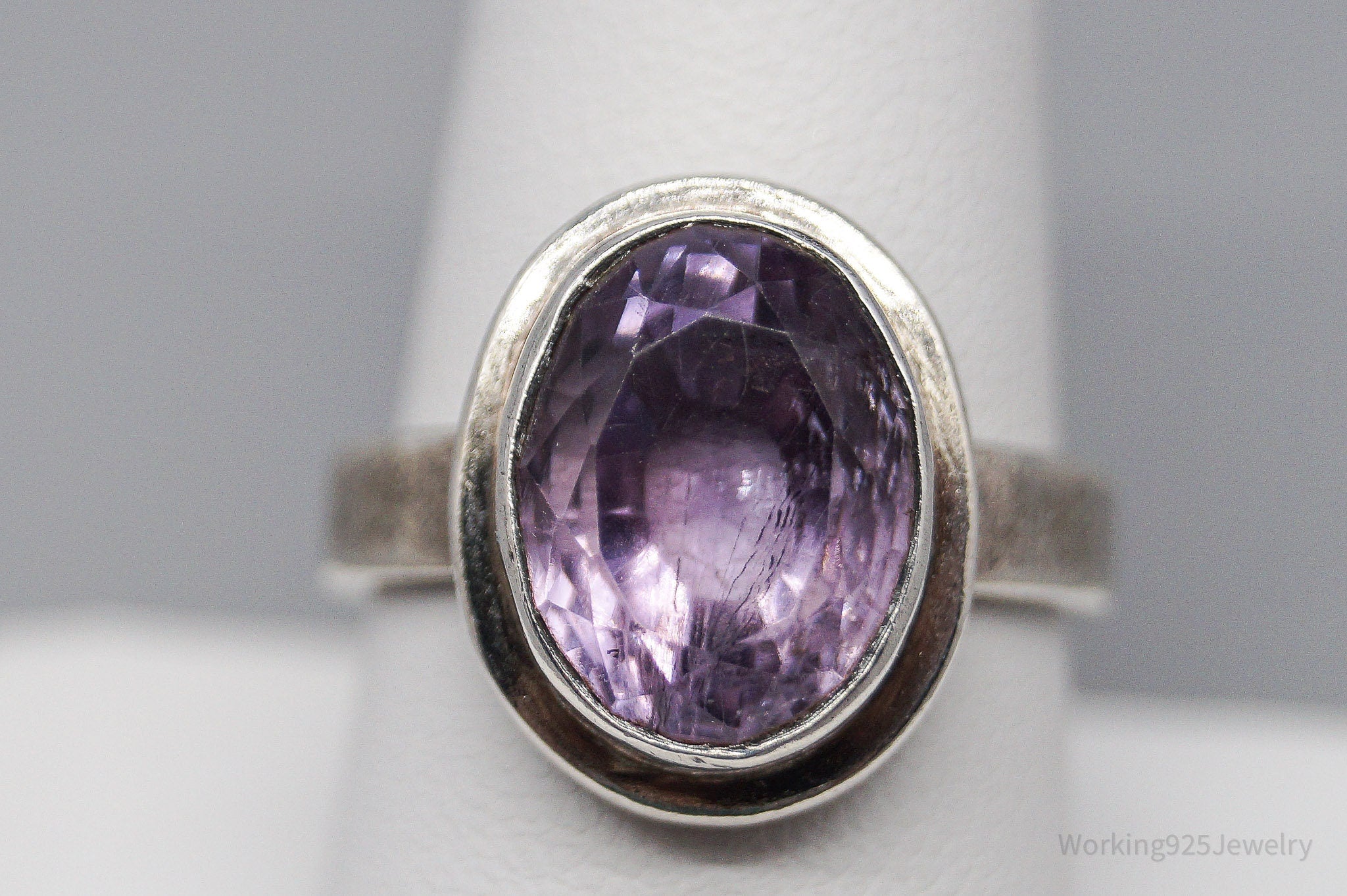 Vintage Amethyst Modernist Sterling Silver Ring - Size 9.5