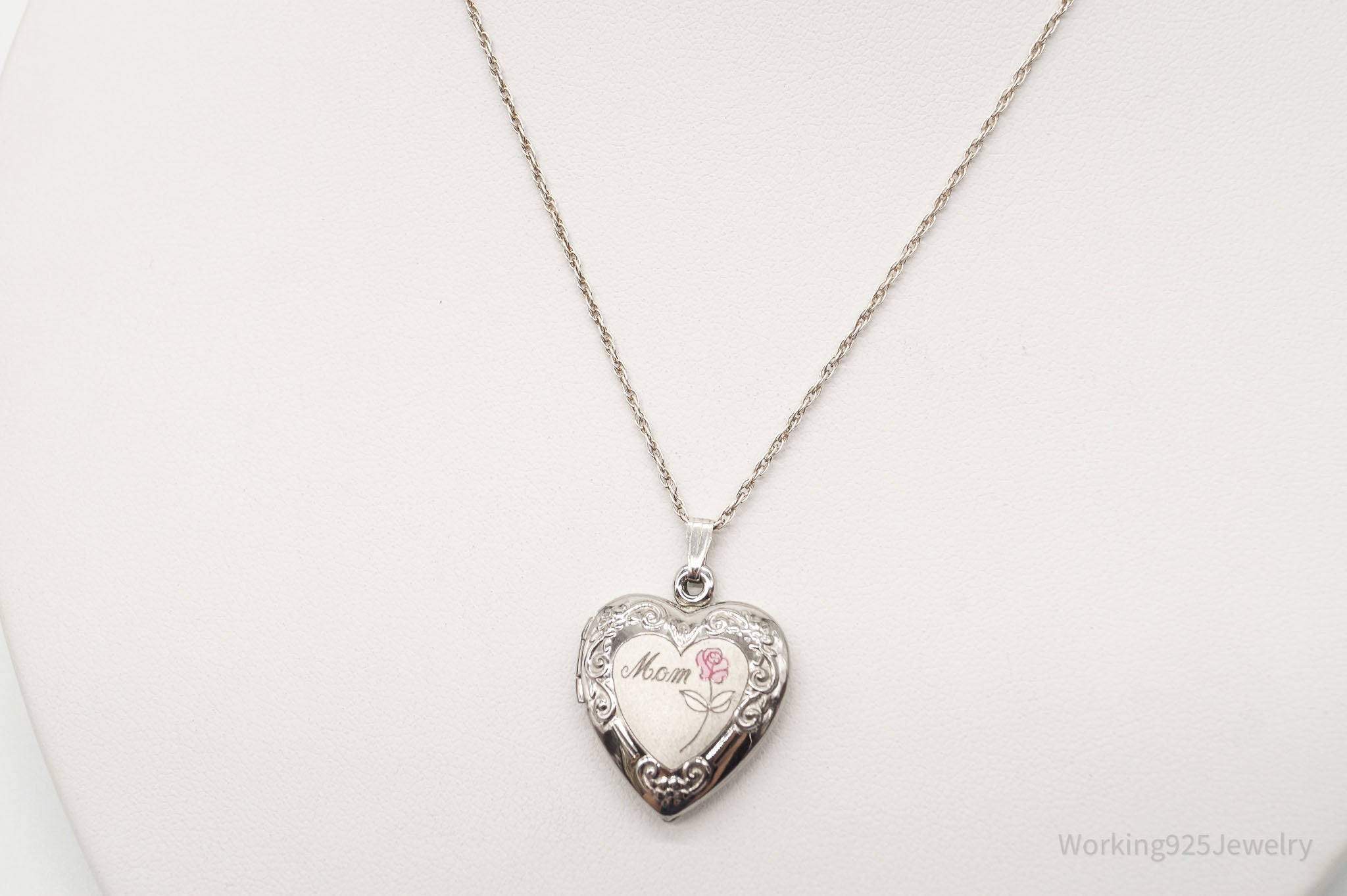 Vintage "Mom" Picture Locket Heart Sterling Silver Necklace