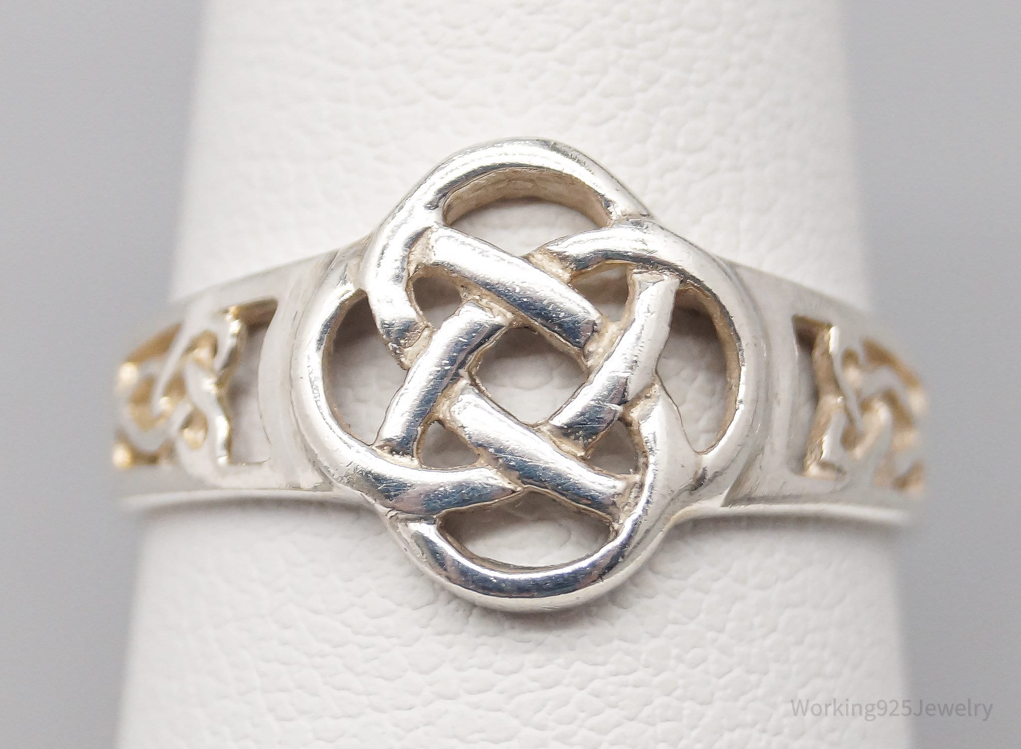 Vintage Celtic Knots Sterling Silver Ring - Size 8