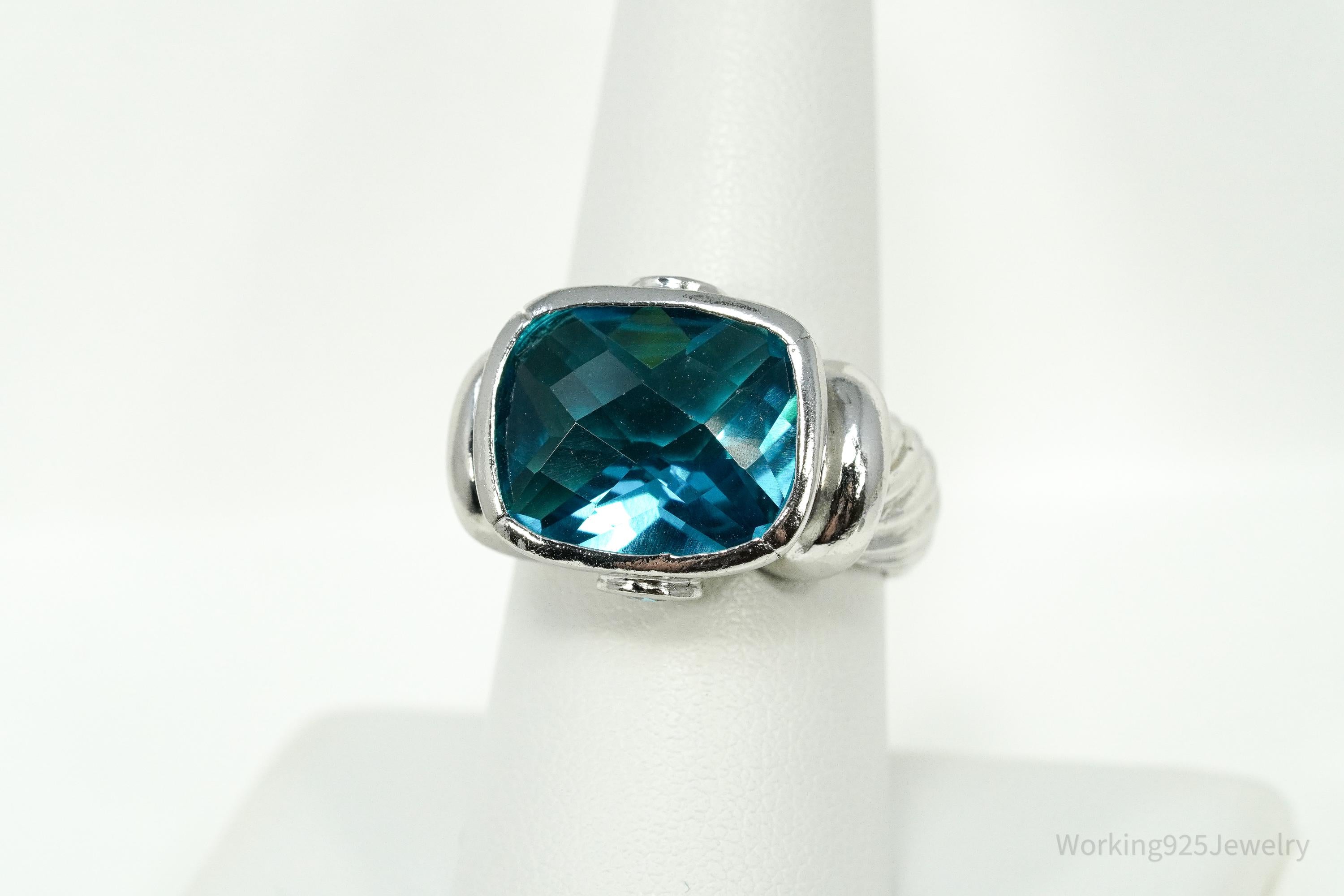 Vintage Blue And White Cubic Zirconia Sterling Silver Ring - Size 8.5