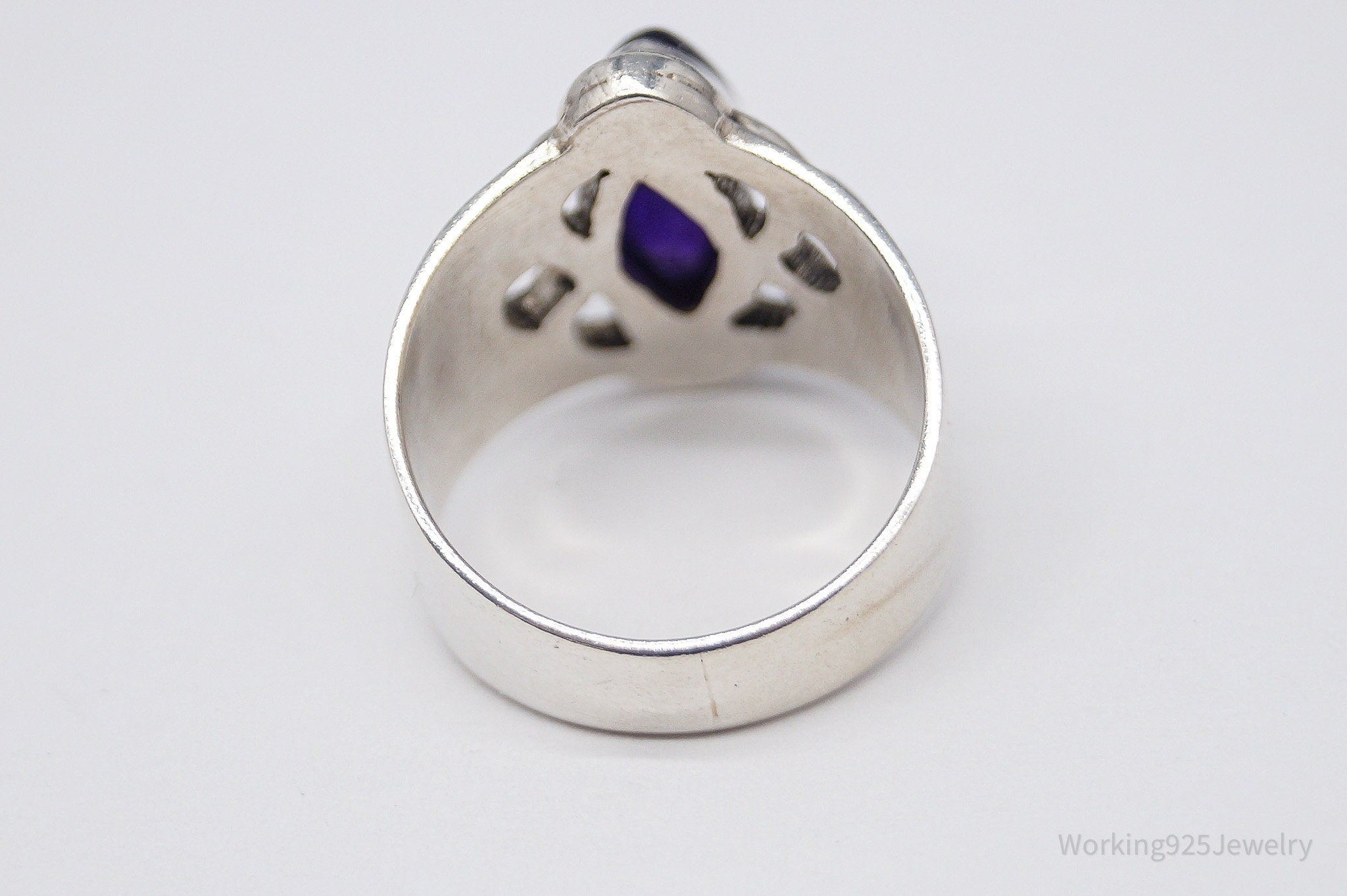 Vintage Amethyst Modernist Style Sterling Silver Ring - Size 6.25