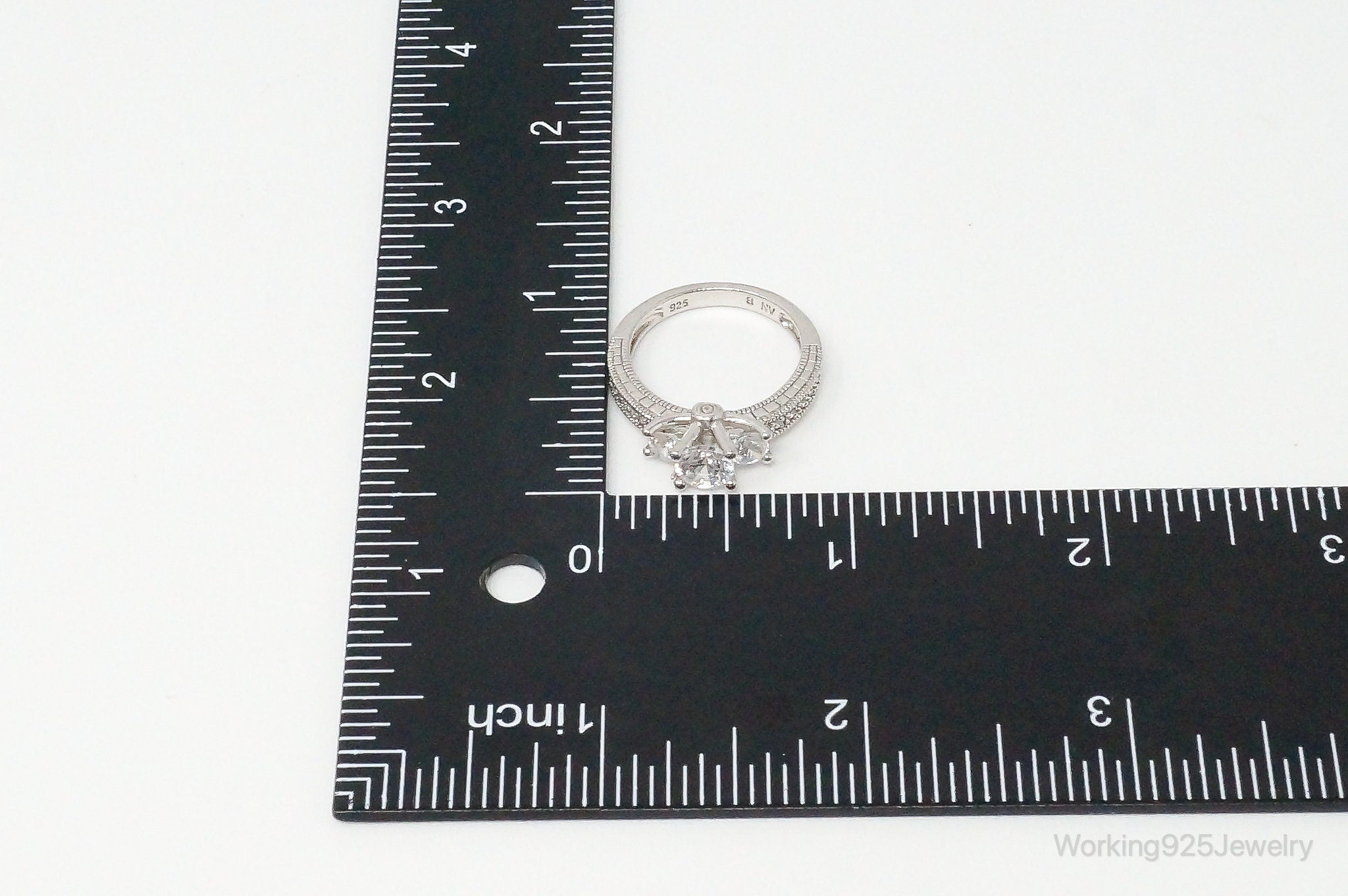 Vintage Cubic Zirconia Sterling Silver Ring - Size 8