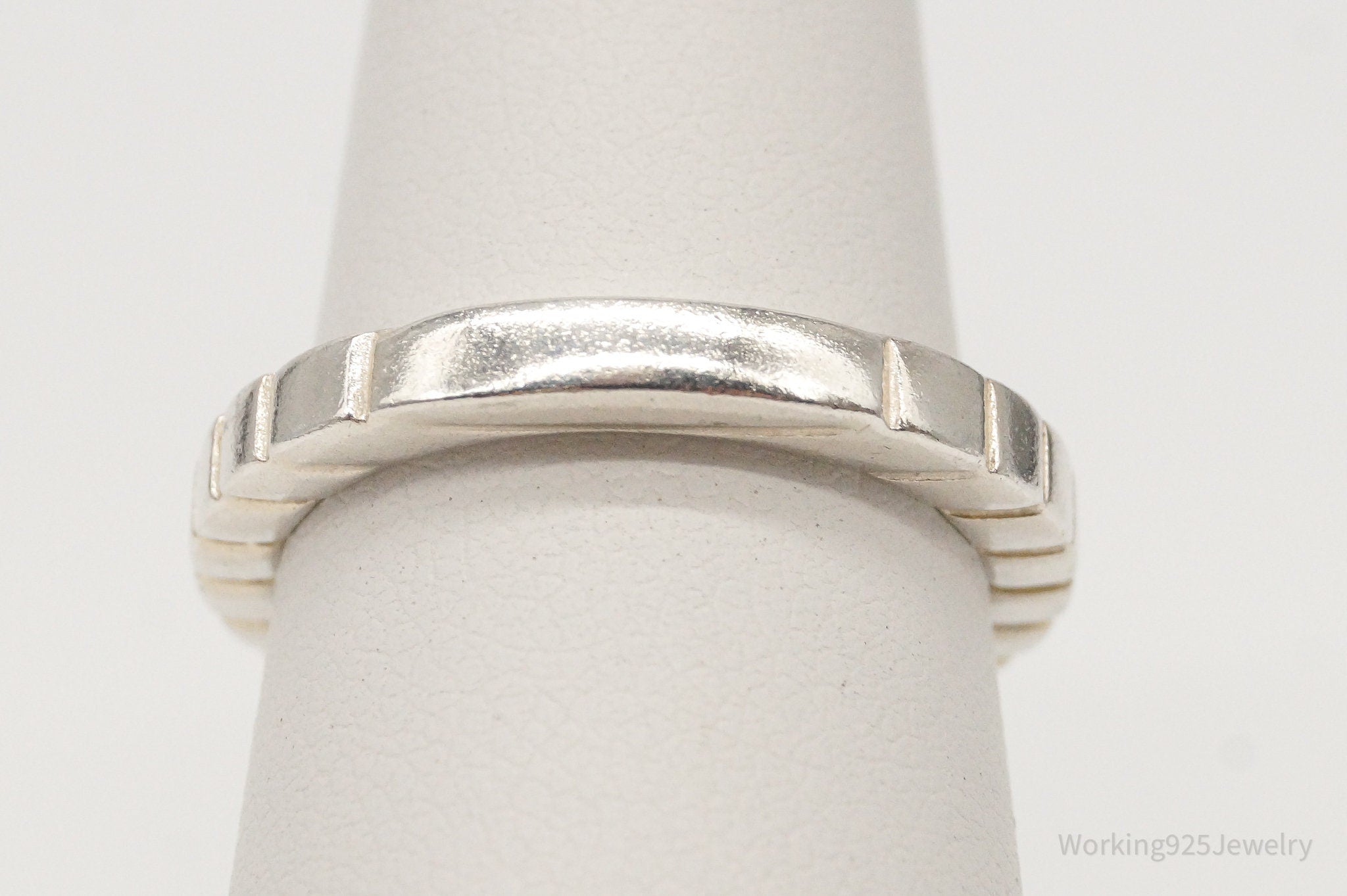 Vintage Sterling Silver Band Ring - Size 6