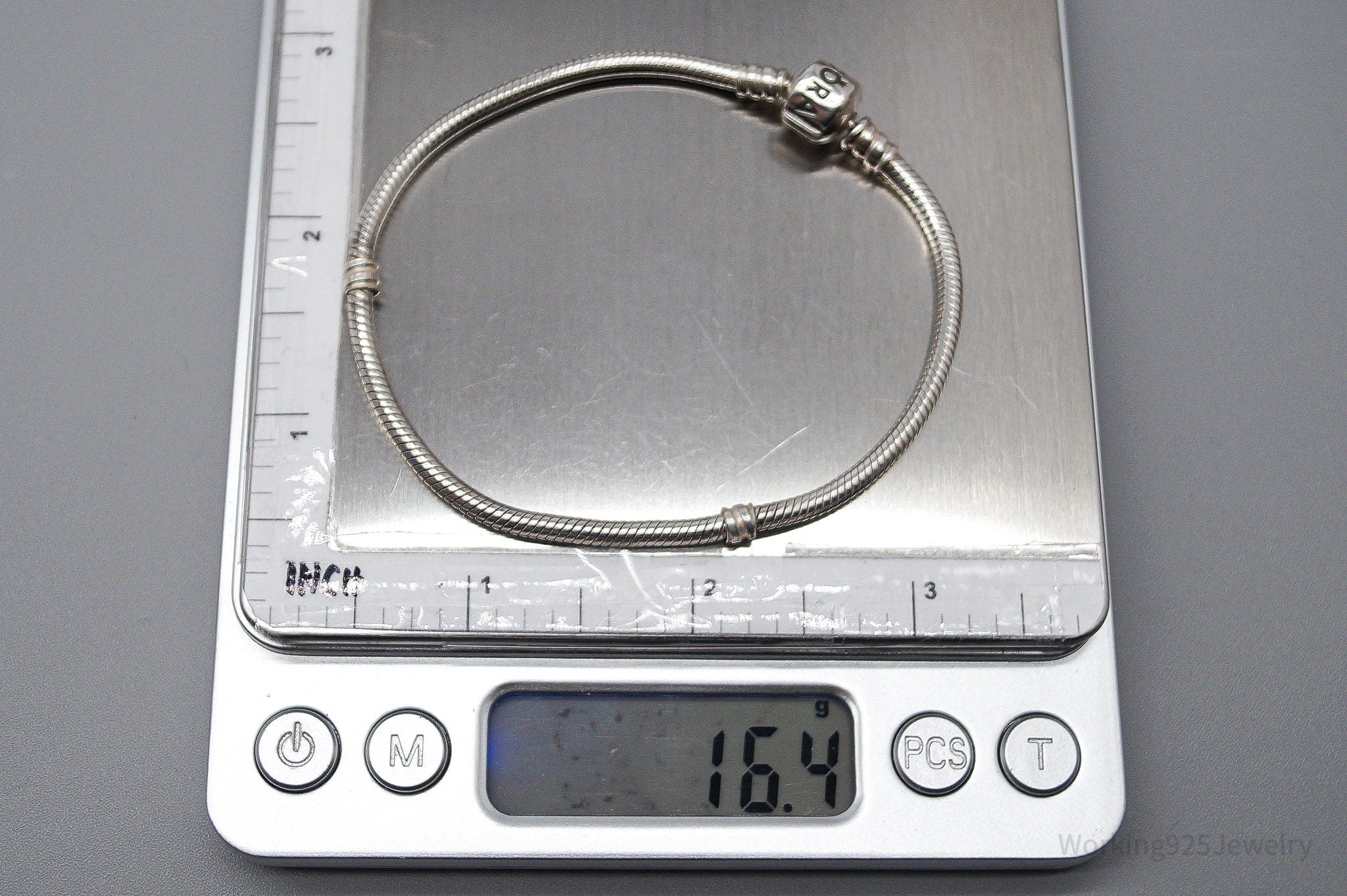 VTG Pandora Iconic Pandora Logo Sterling Silver Clasp Charm Bracelet 8 3/8"